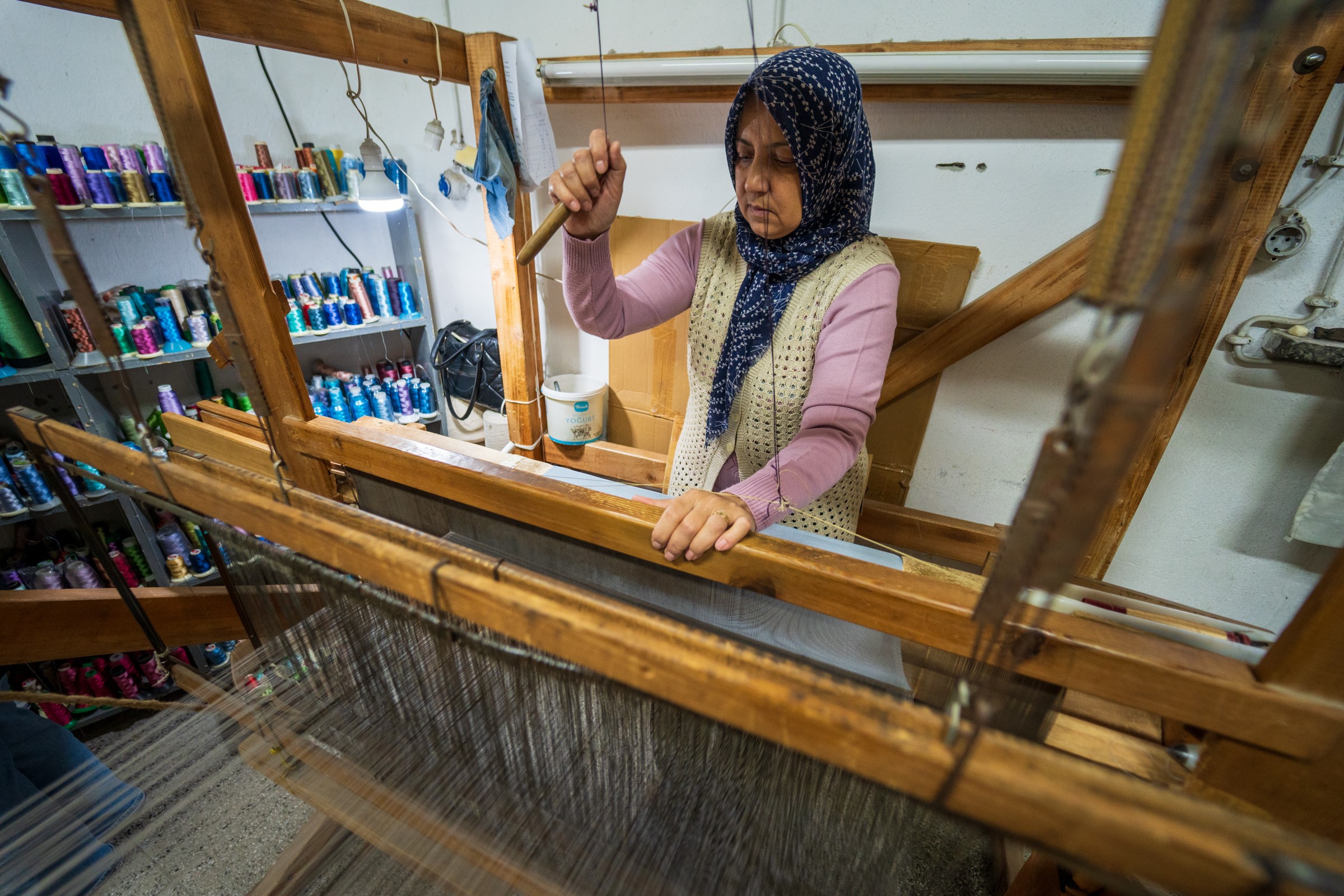 Bir Dönem Gemilere Yelken Olan, 1970'Li Yıllarda Makineleşme Ve Konfeksiyon Atölyeleriyle Üretimi Duran Manisa Bezi, Geleneksel Tezgâhlarda (4)