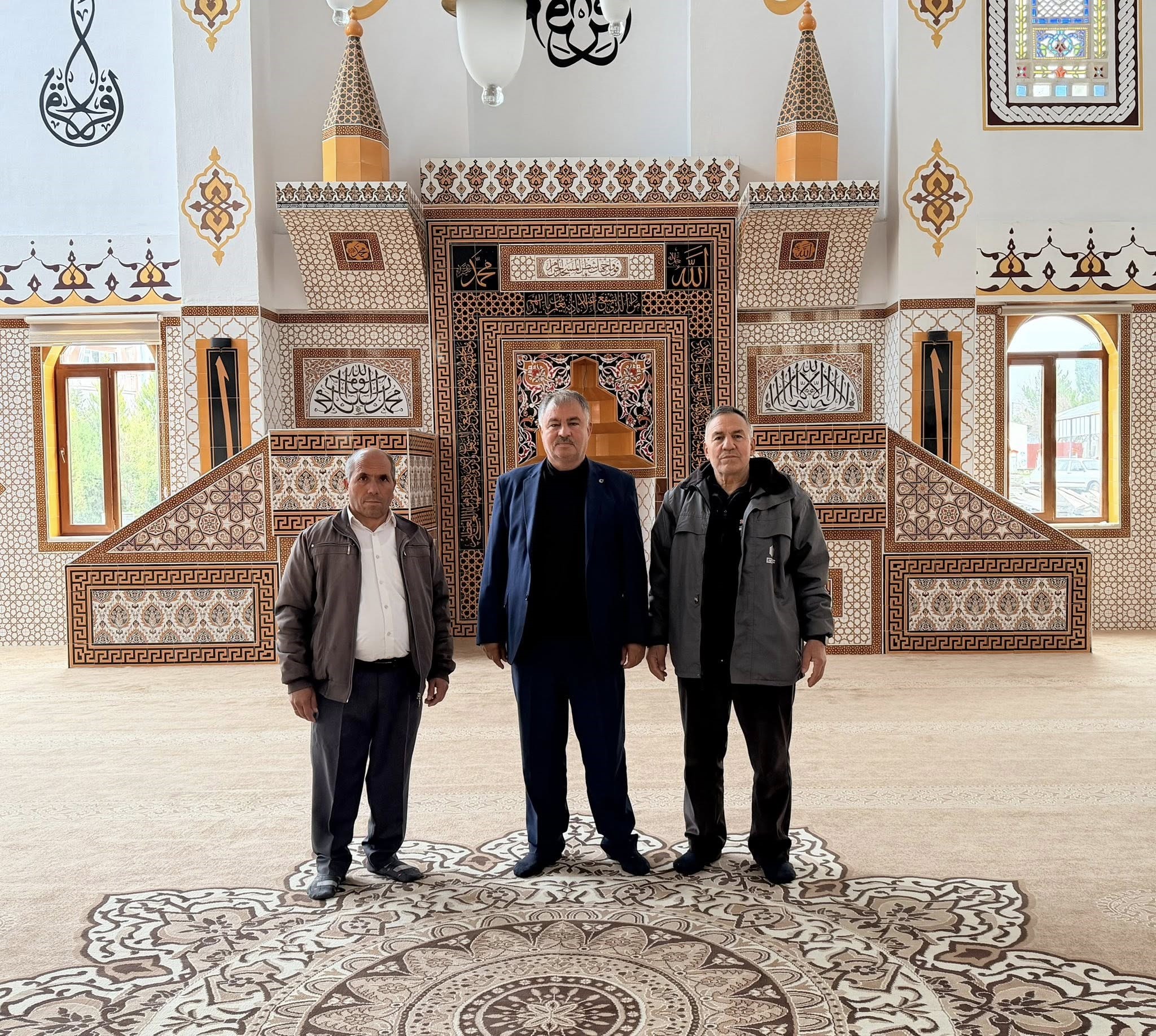 Çarşı Cami Ilk Teravih Namazıyla Ibadete Açılacak (3)