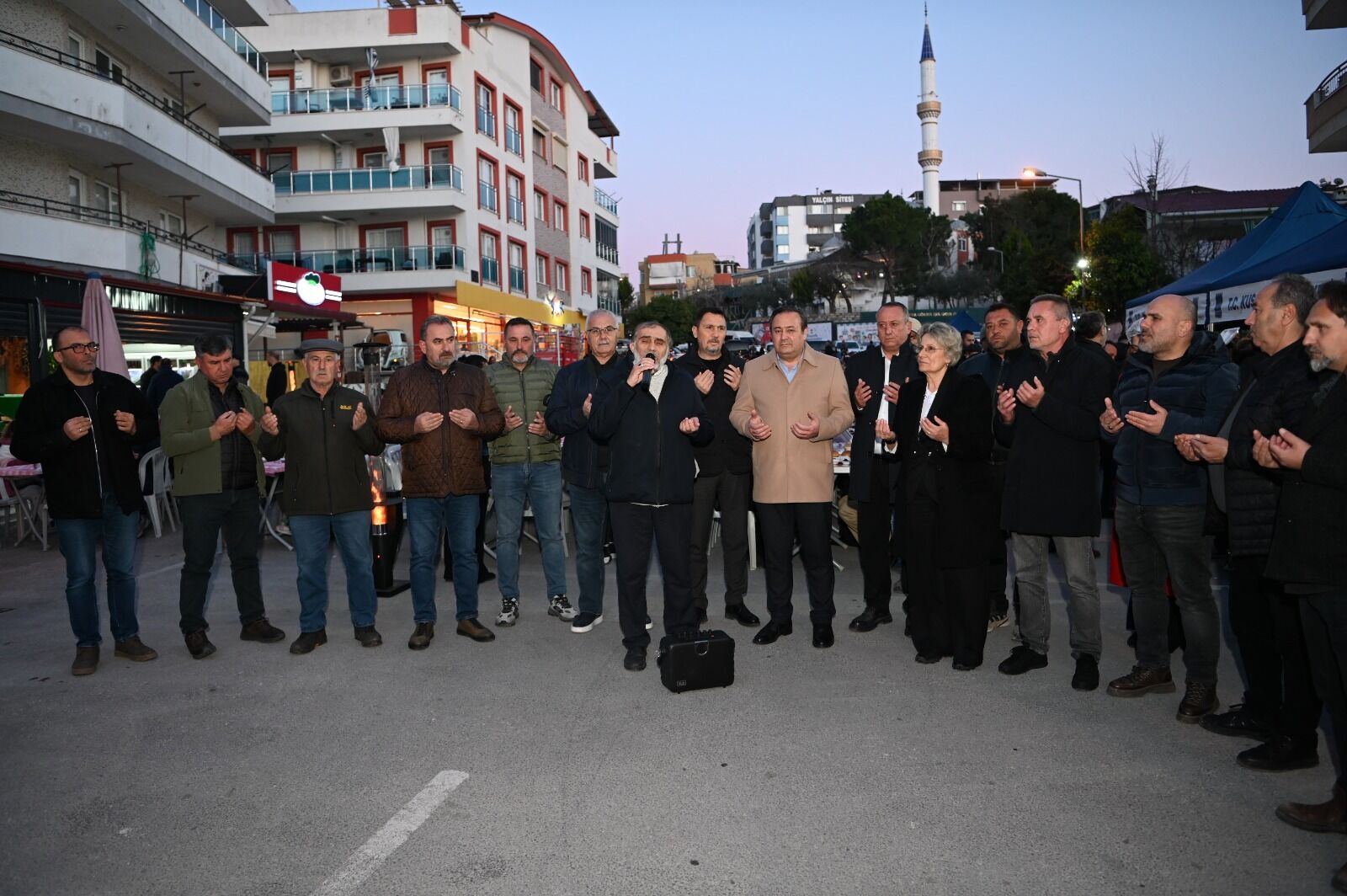 Cumhuriyet Mahallesi Iftar Yemeği 5