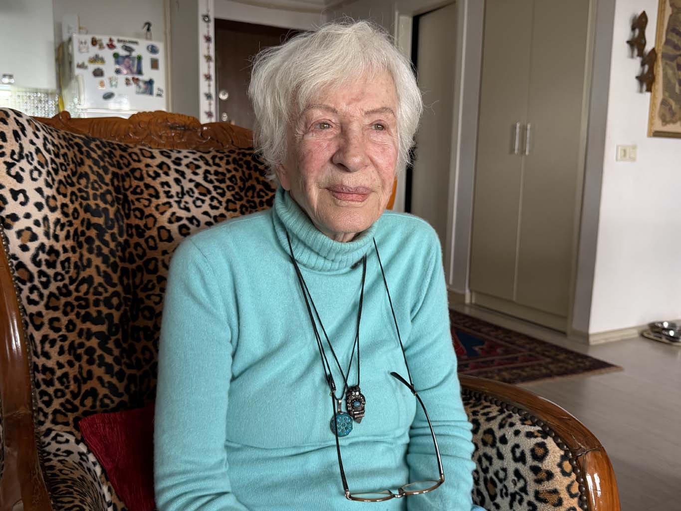 Defne Joy Foster’in Annesi Aydın’dan Seslendi (2)