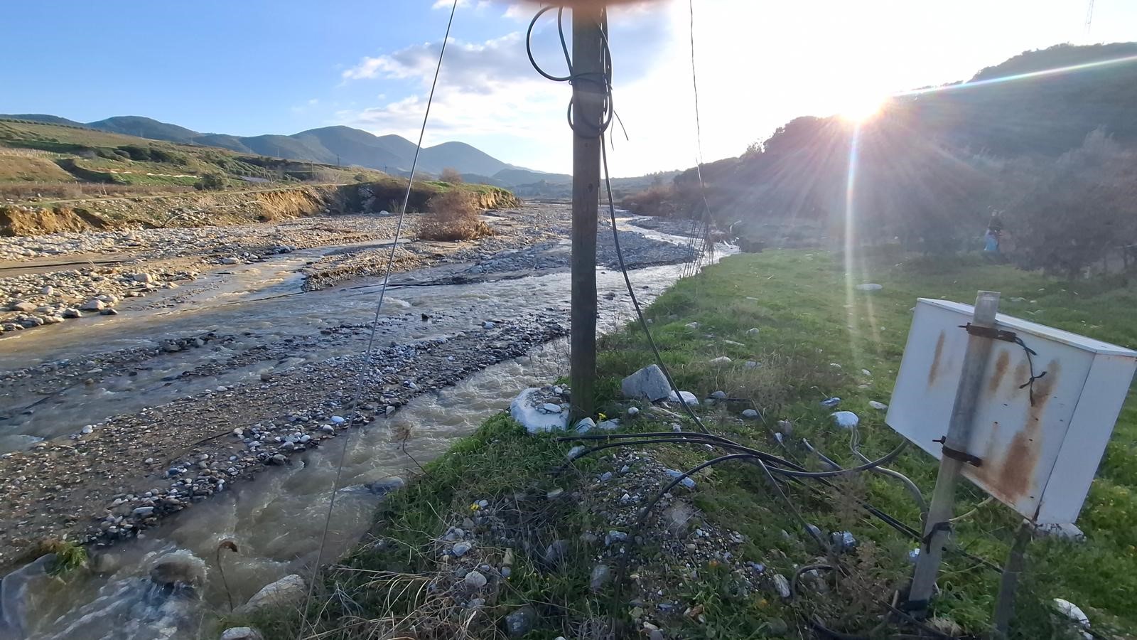 Dere Taştı, Tarım Arazileri Zarar Gördü (5)