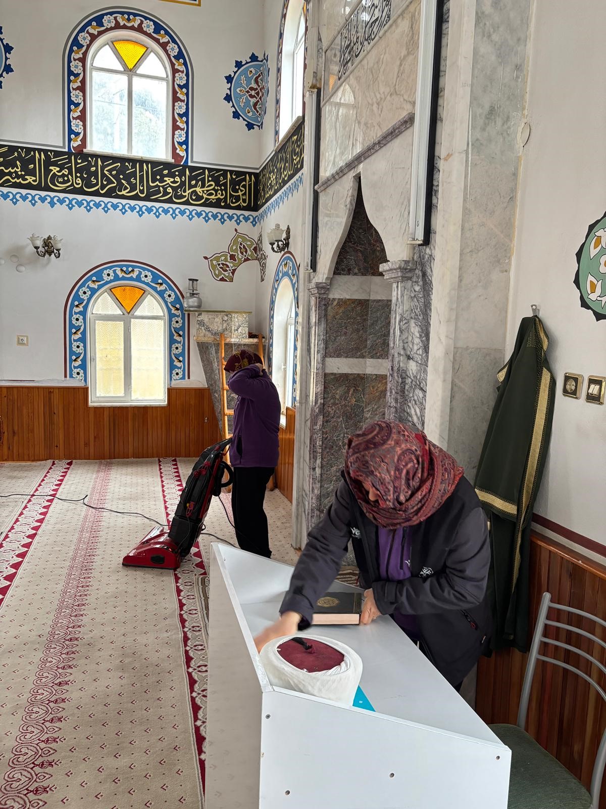 Germencik'te Ramazan Ayı Öncesi Camiler Temizlendi (3)
