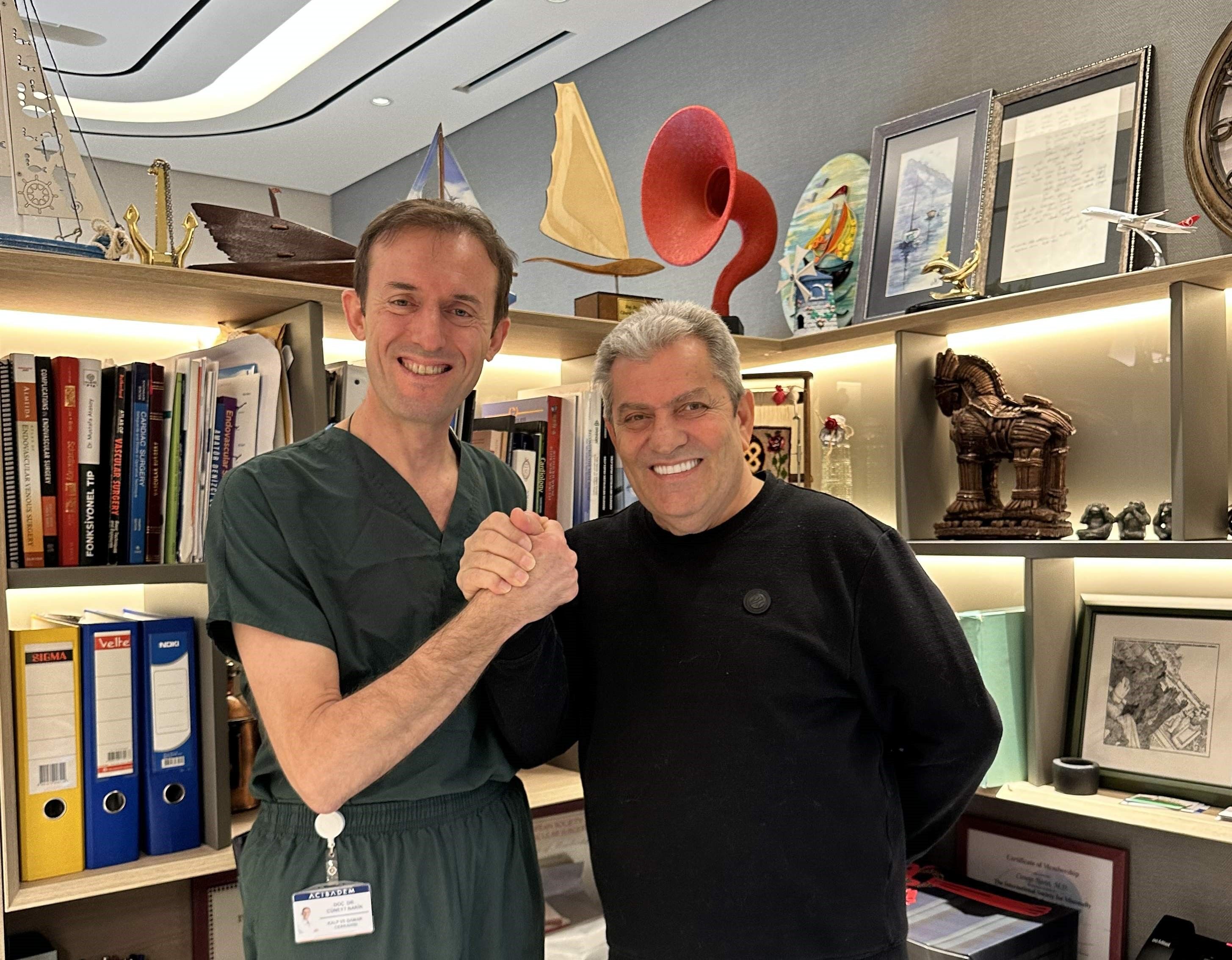 İlaç Yazdırmaya Gitti, Kendisini Ameliyat Masasında Buldu (2)