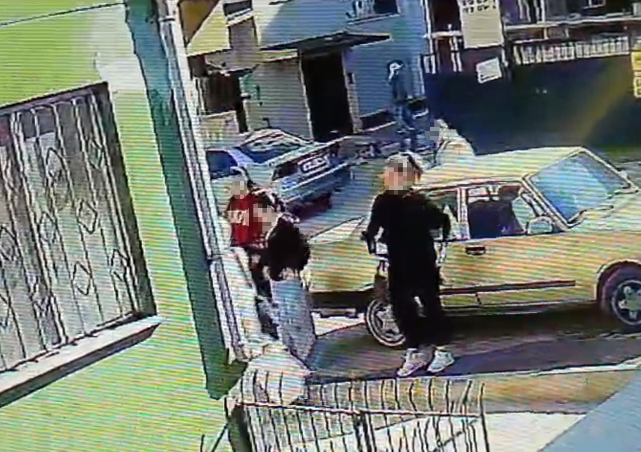 İş Için Şehir Dışına Çıkan Koca Evine Geldiğinde Hayatının Şokunu Yaşadı (5)