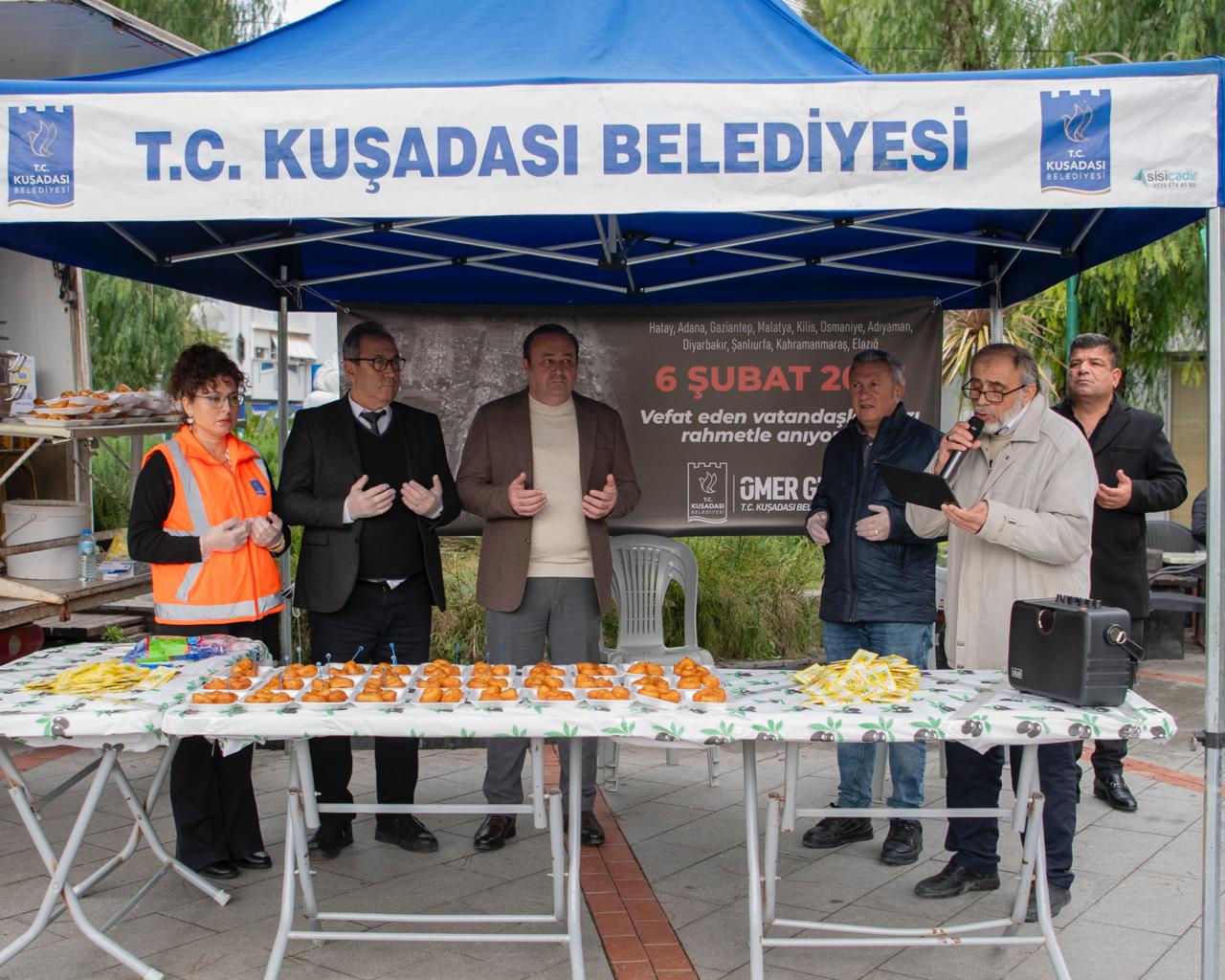 Kuşadasi Beledi̇yesi̇'nden 6 Şubat Deprem Şehi̇tleri̇ İçi̇n Kur'an Ve Lokma Hayri (6)