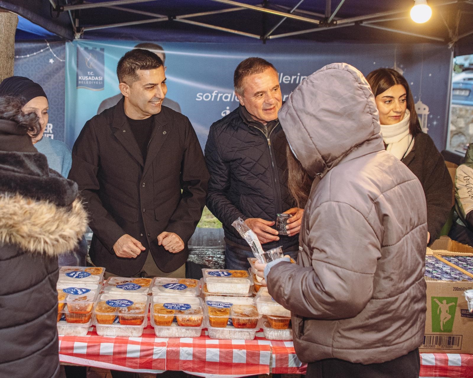 Kuşadası'nda Oruçlar Dualar Eşliğinde Açıldı (7)