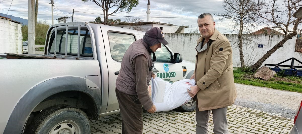 Leyleği Gördü, 1 Çuval Unu Kaptı (6)