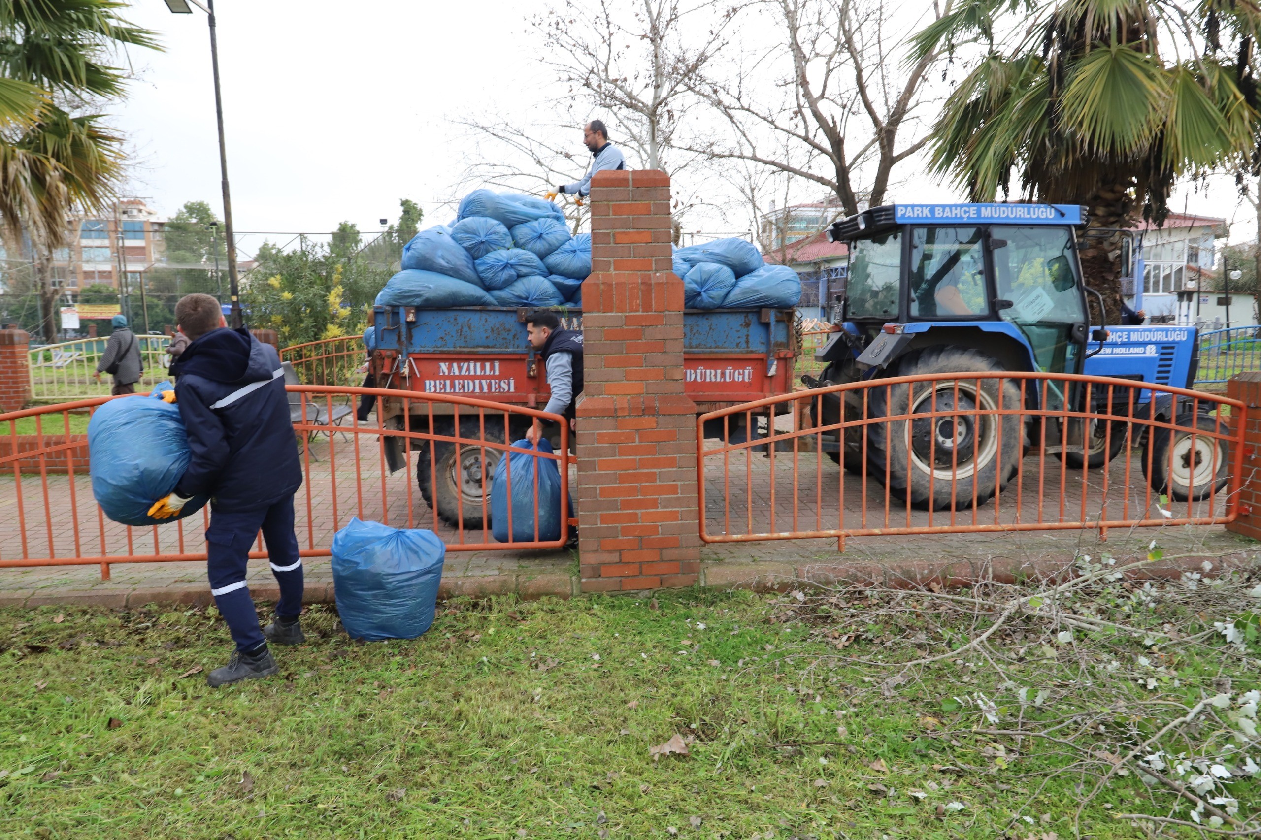Nazilli Belediyesi Yürüyüş Yollarını Bakıma Aldı (3)