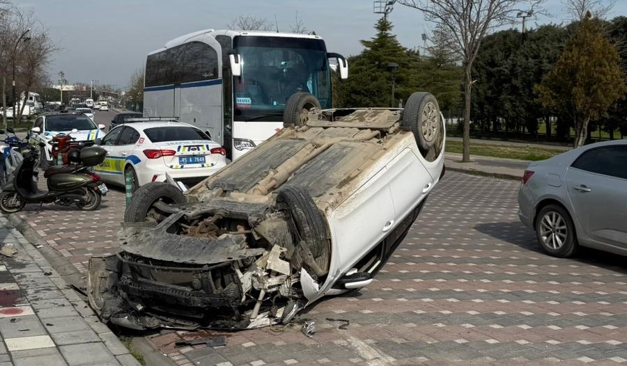 Otomobil Takla Attı (4)-3