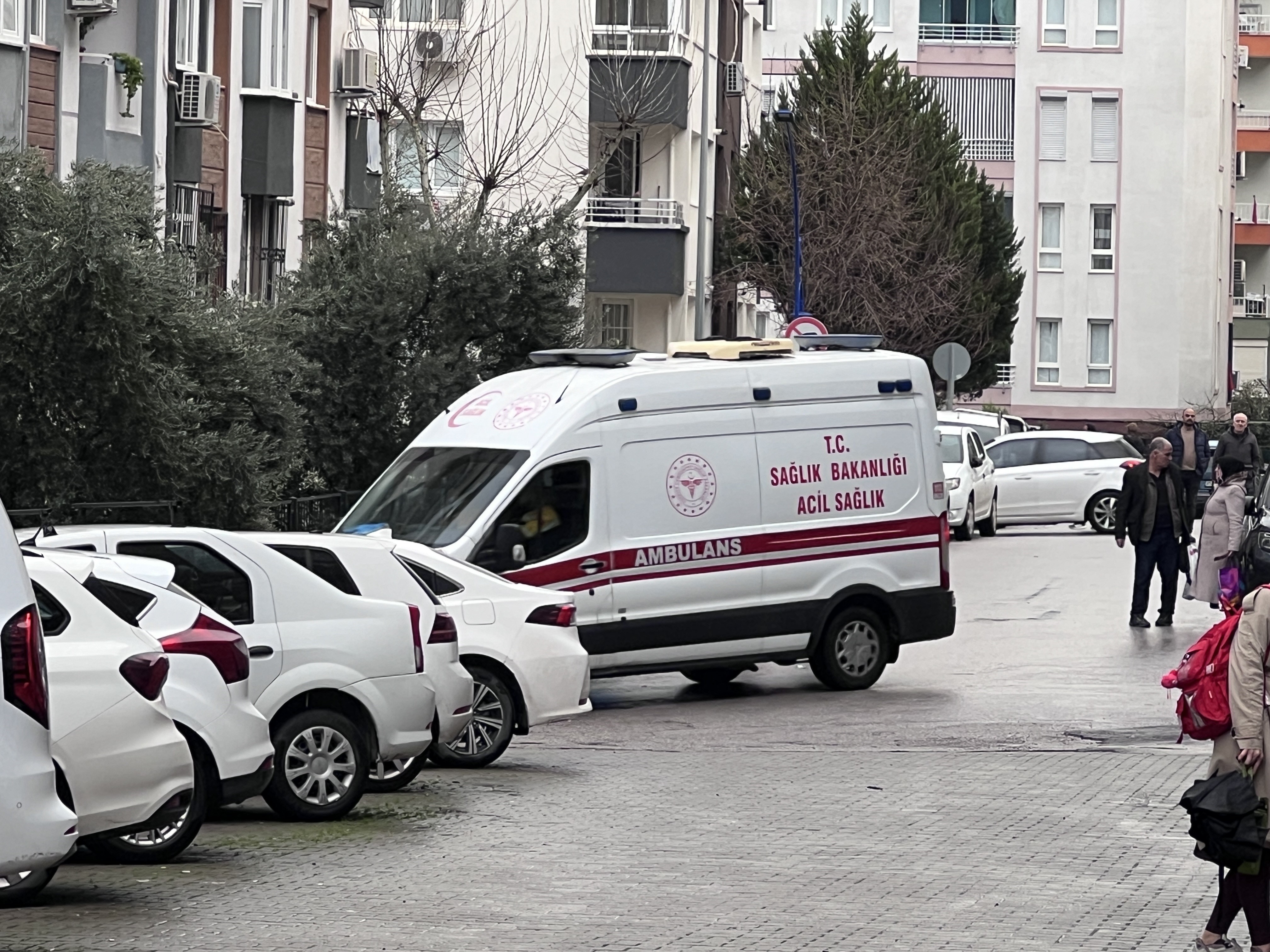 Otopark Girişinde Cansız Bedeni Bulundu (3)