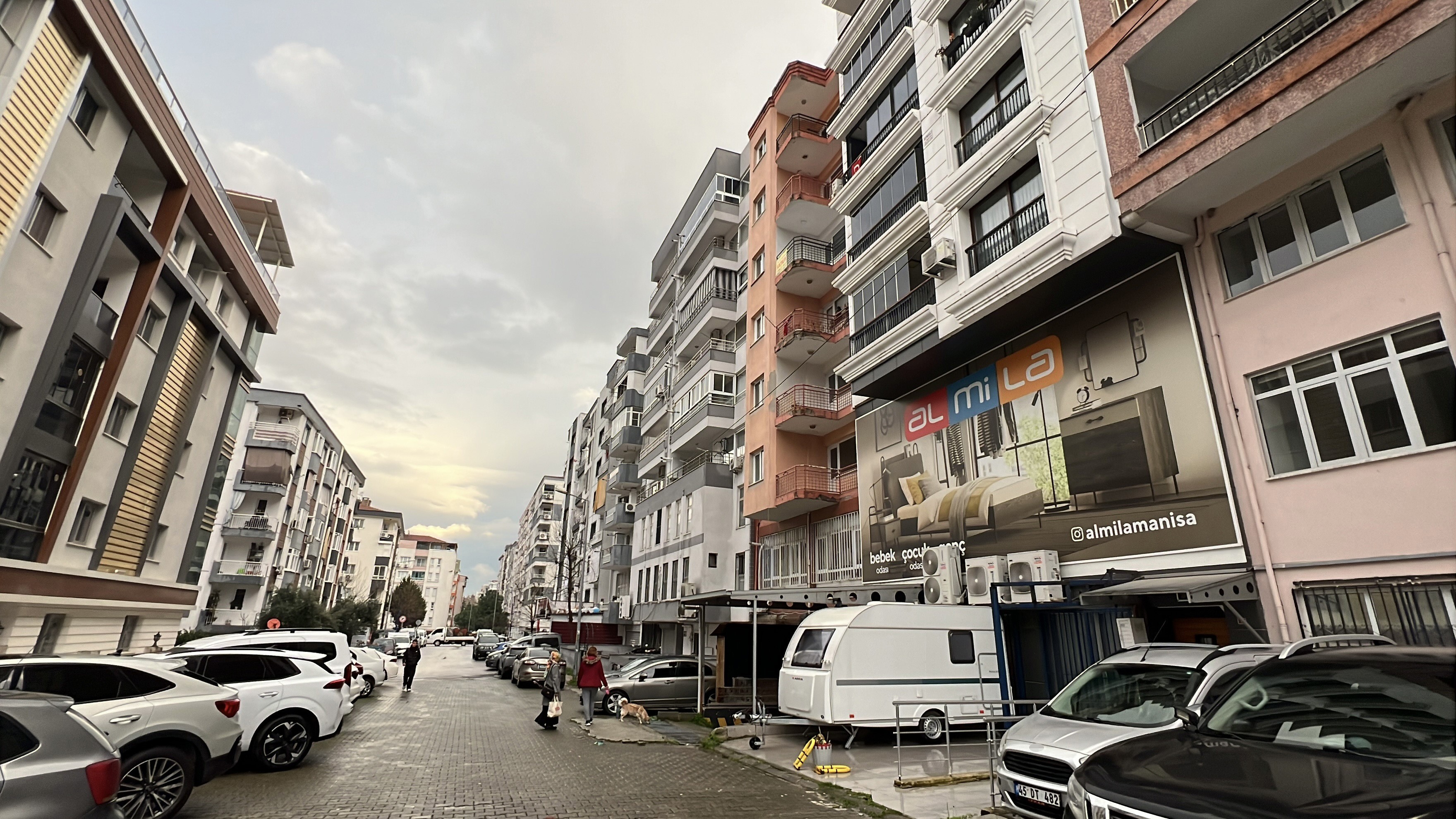 Otopark Girişinde Cansız Bedeni Bulundu (4)