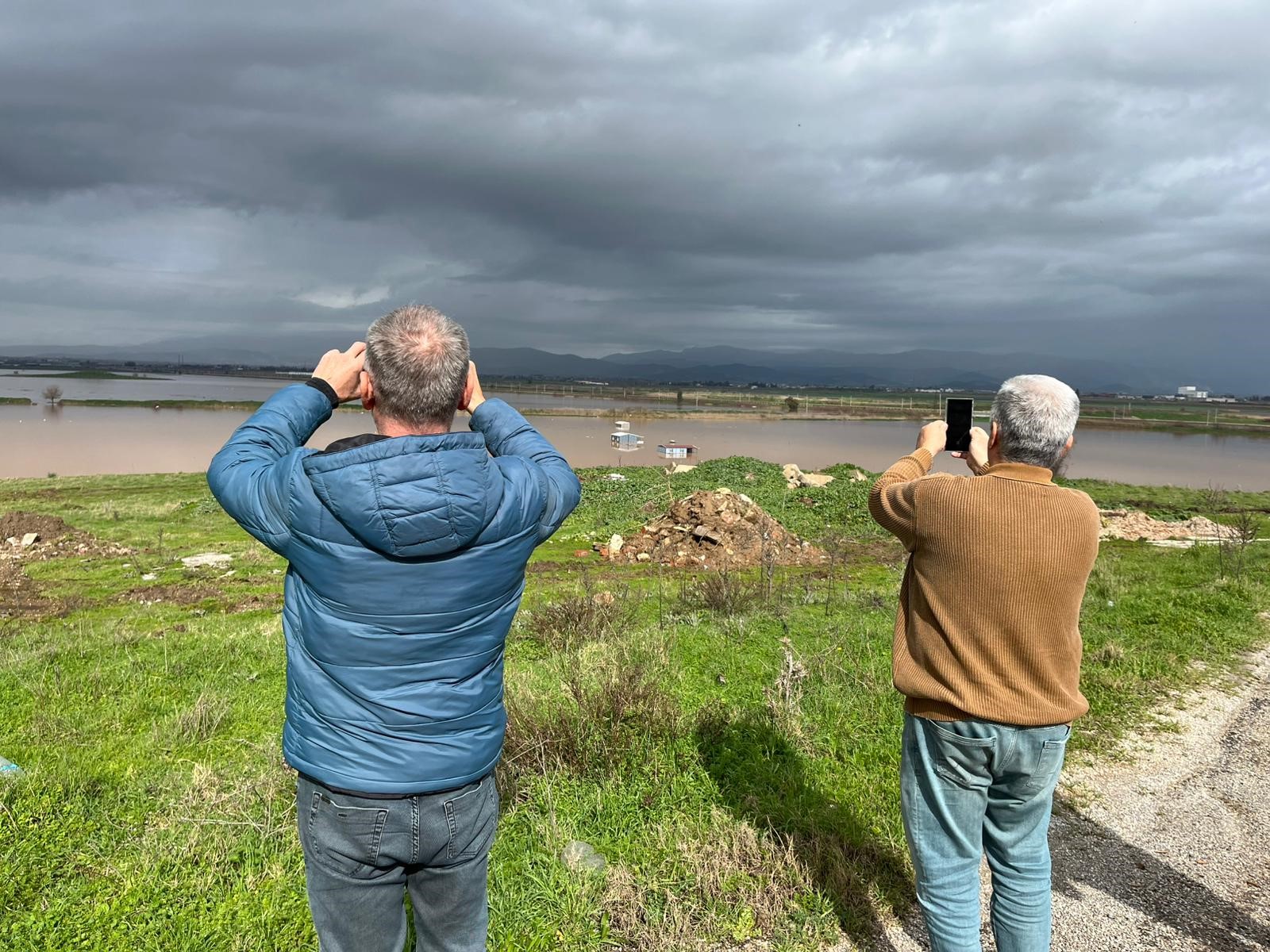 Sağanak Yağış Sonrası Tarlalar, Evler Sular Altında Kaldı (6)