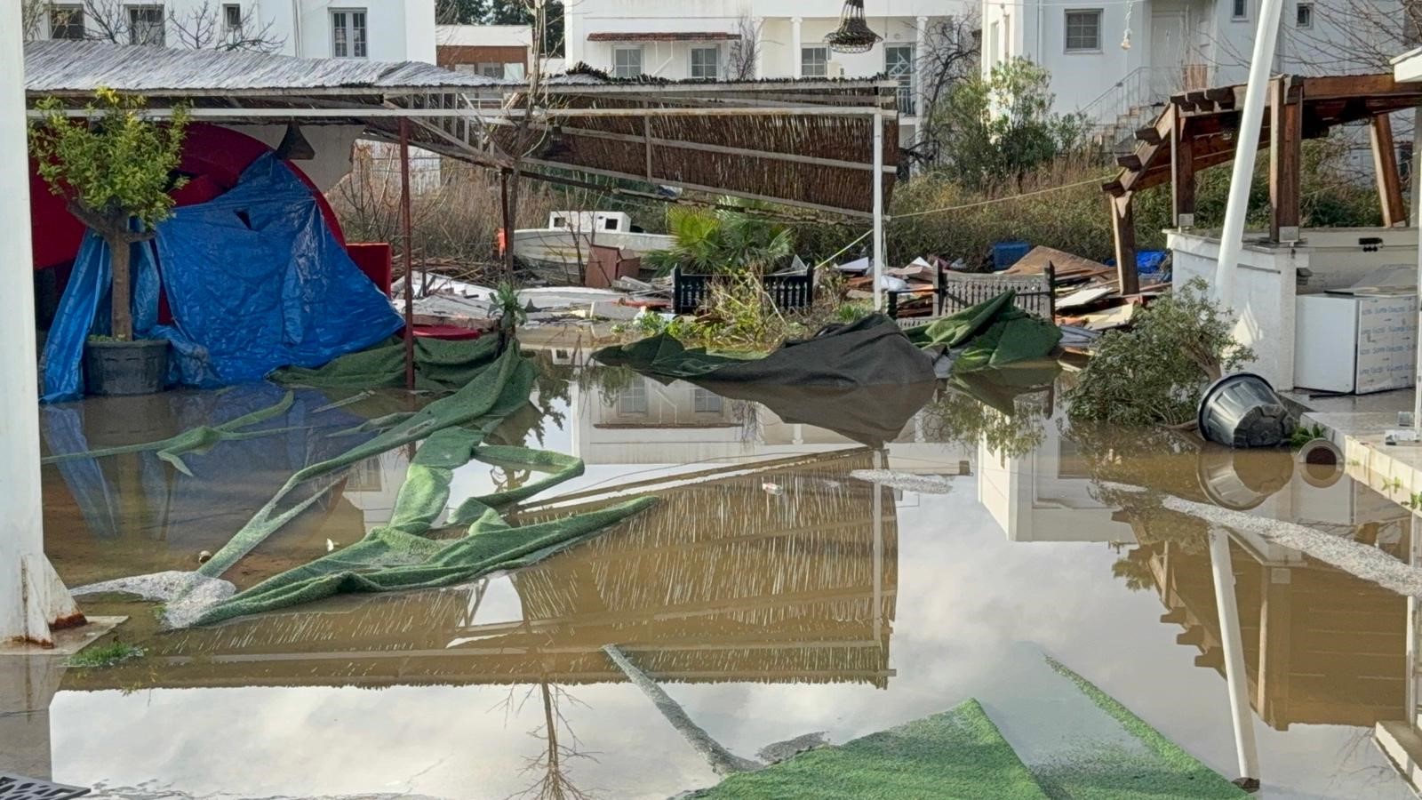 Selin Tablosu Gün Ağarınca Ortaya Çıktı (3)