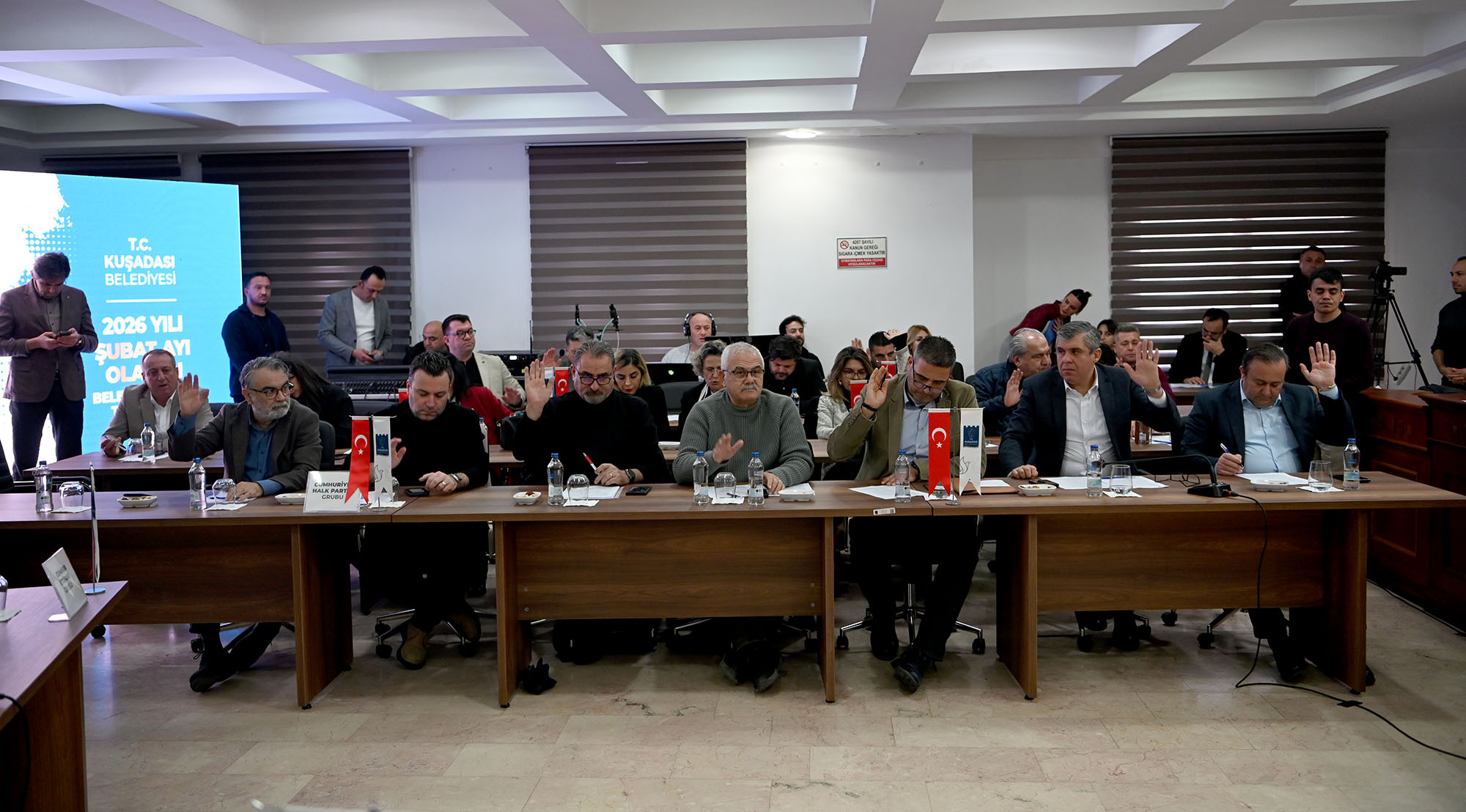 Subat Ayi Meclisi (3)