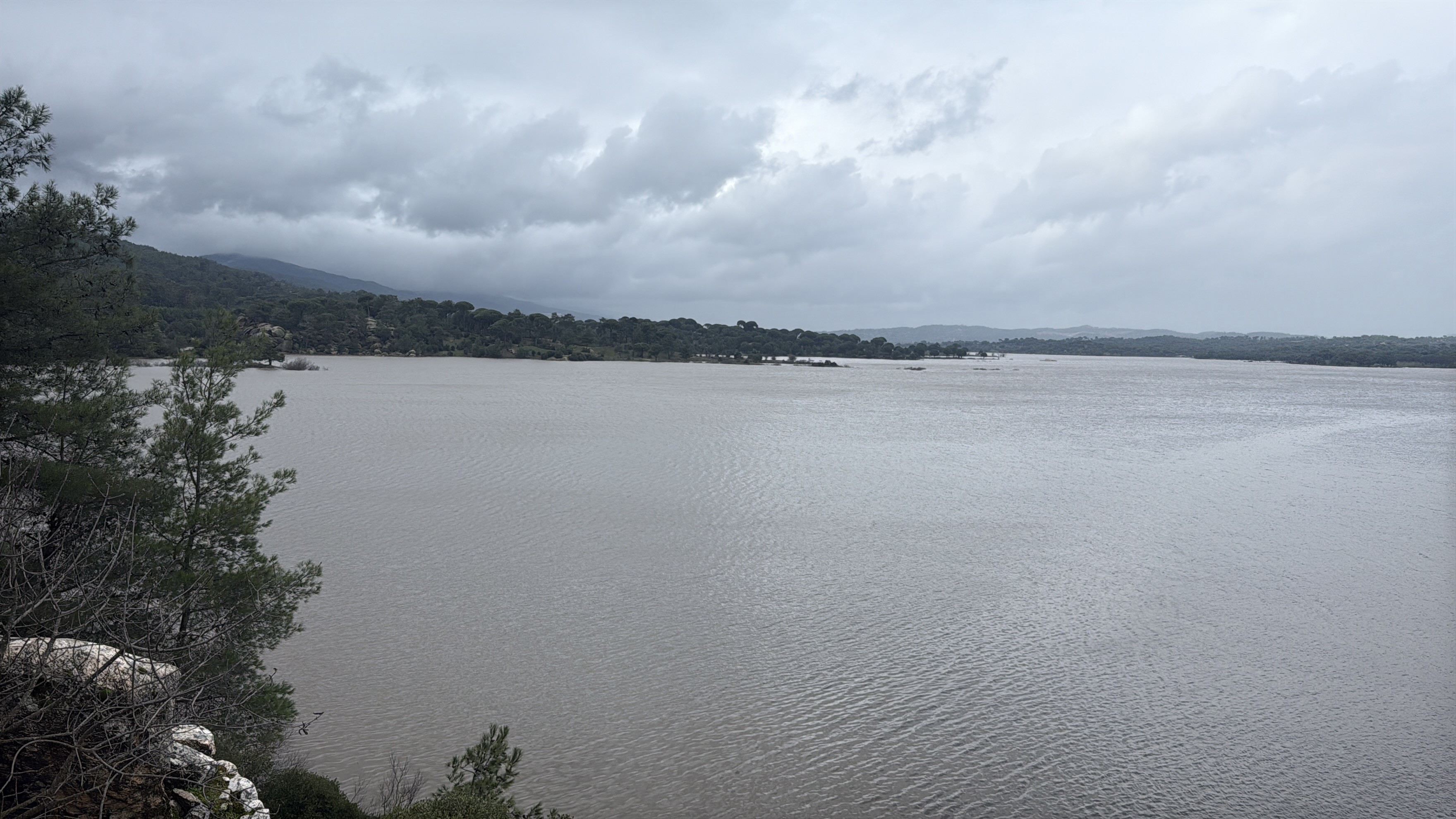 Şükürler Olsun.. Baraj Tamamen Doldu (2)