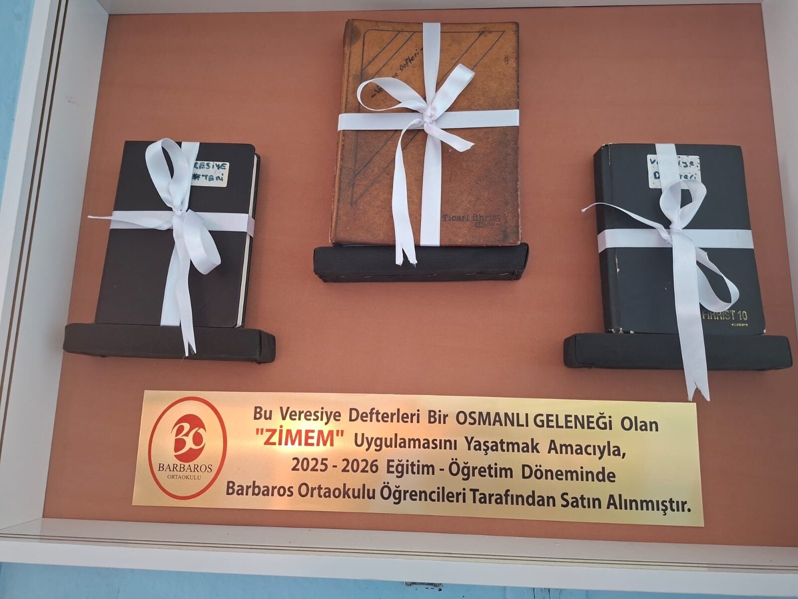 150 Bin Lira Toplayıp 3 Veresiye Defteri Satın Aldılar (1)