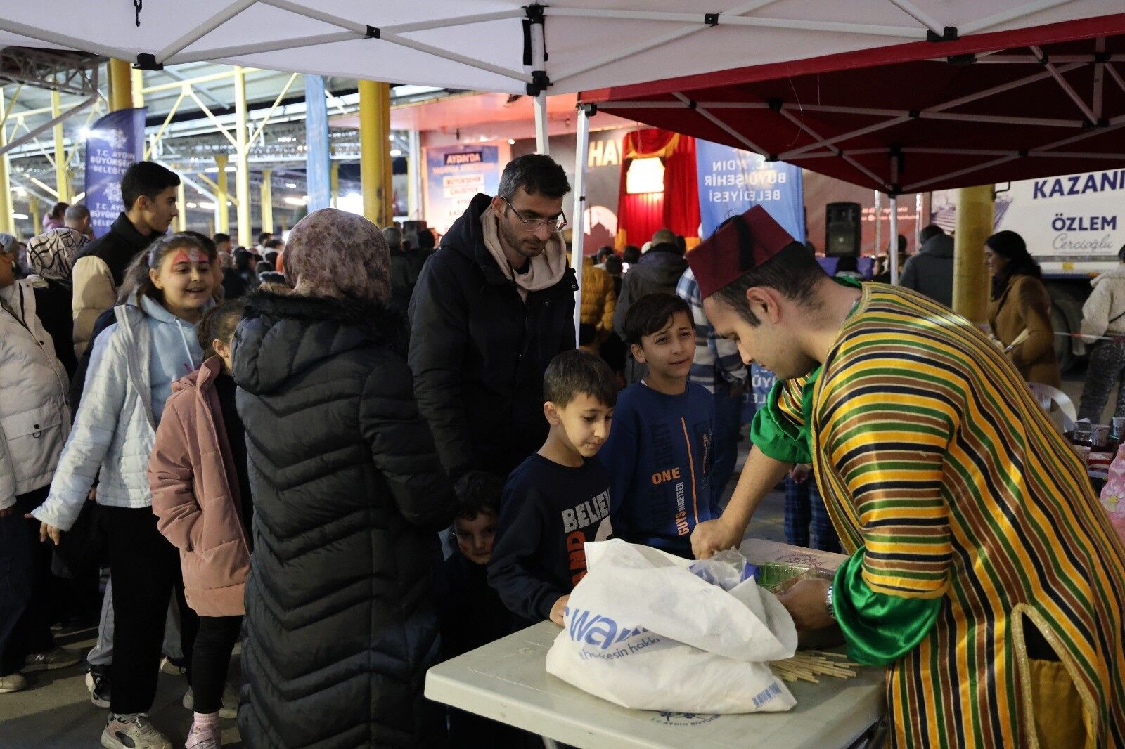 Aydın Büyükşehir Belediyesi'nden Söke'de Ramazan Etkinliği (4)