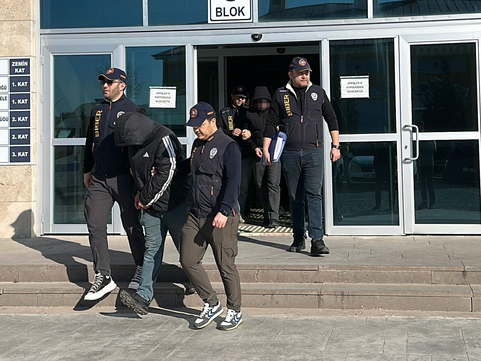 Aydın Dahil 5 Ilde Operasyon (2)