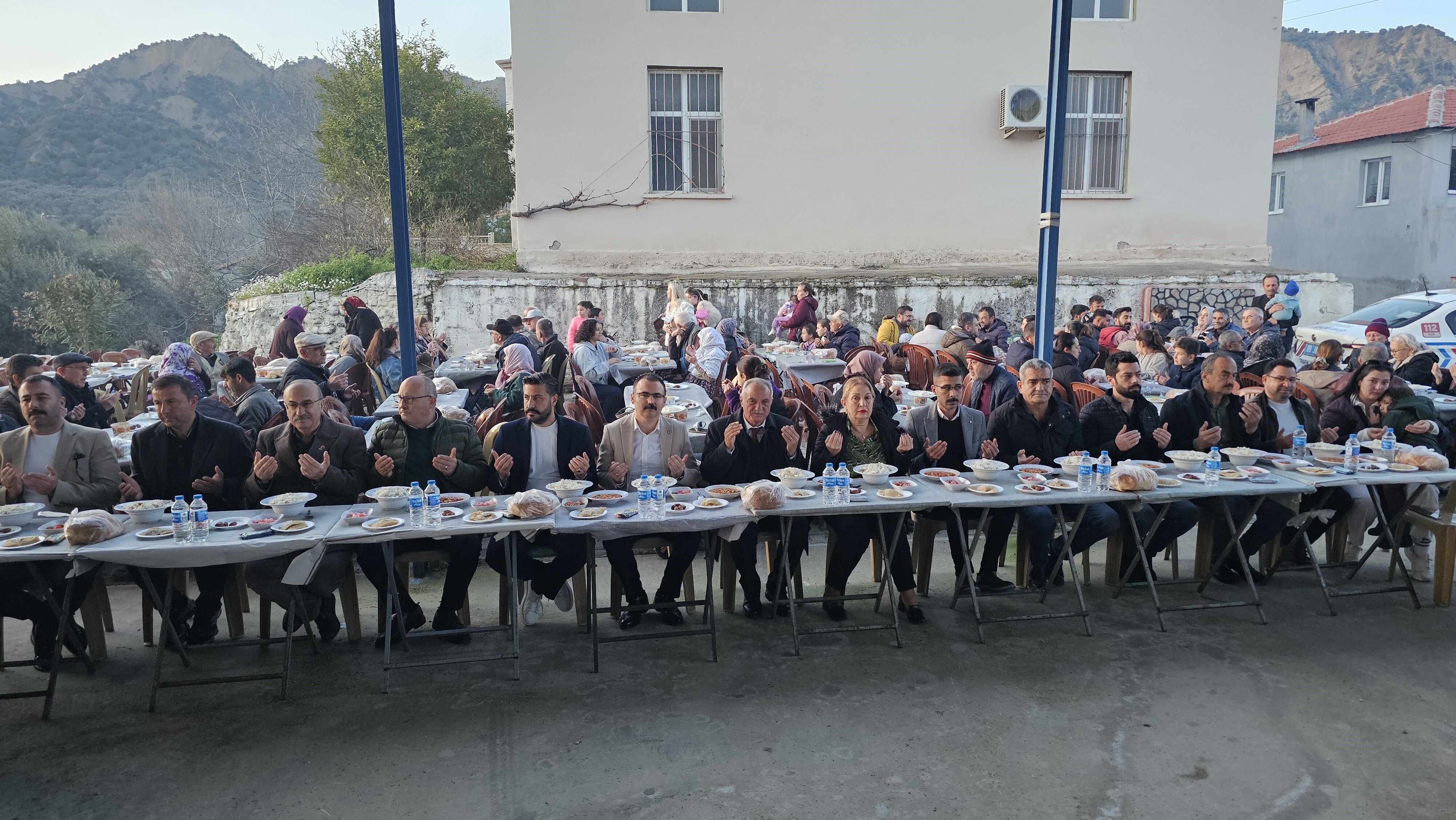 Aydın Sultanhisar’da Imece Usulü Iftarda Bir Araya Geldiler (4)