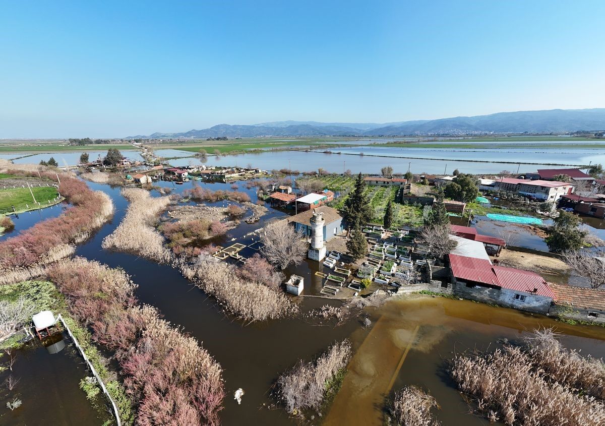 Aydın’daki Bu Mahalleye Artık Karayoluyla Ulaşım Yok (1)