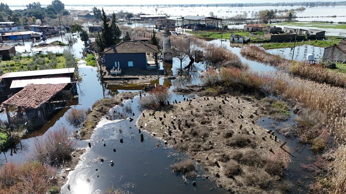 Aydın’daki Bu Mahalleye Artık Karayoluyla Ulaşım Yok (4)