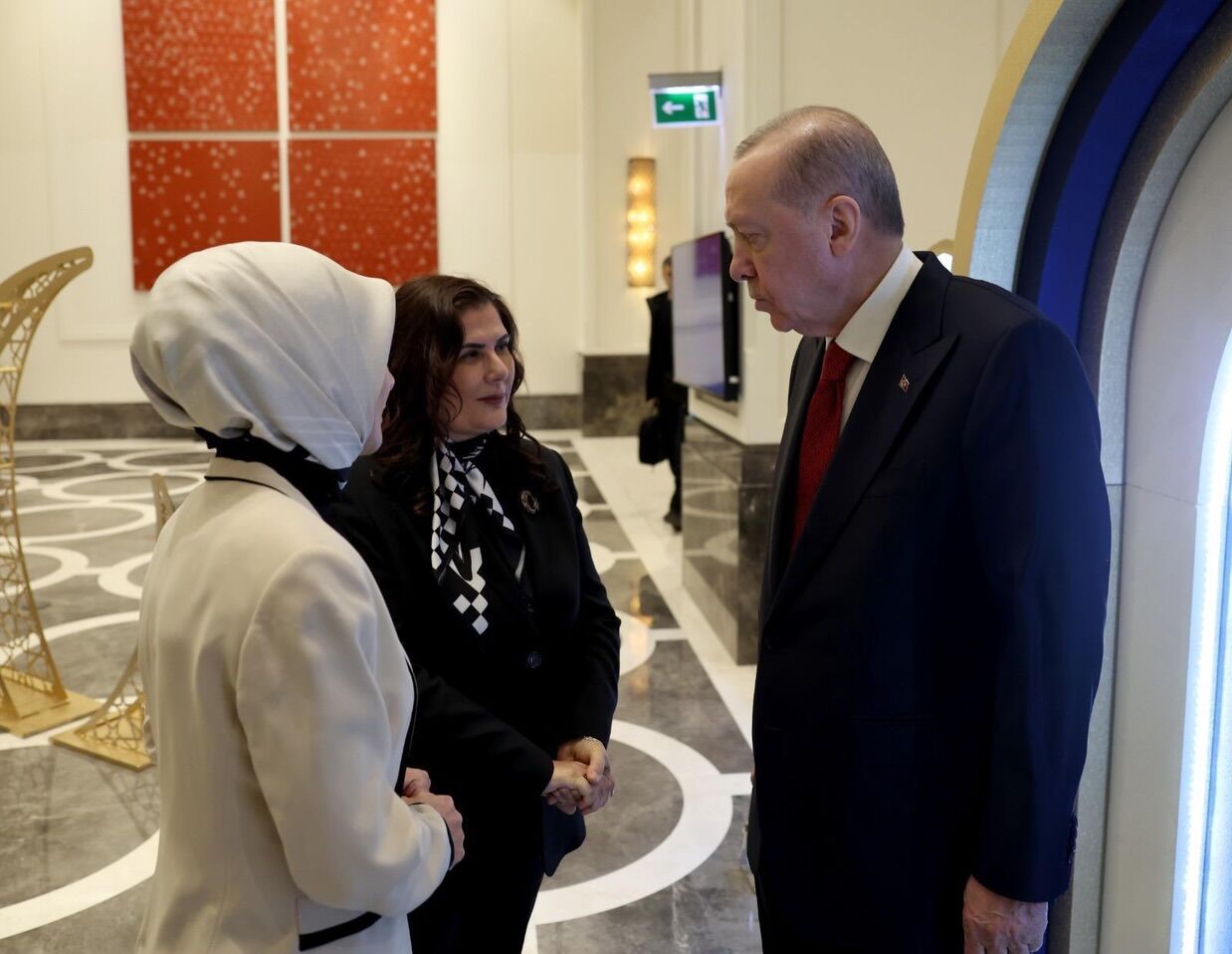 Başkan Çerçioğlu, Cumhurbaşkanı Recep Tayyip Erdoğan Ve Eşi Emine Erdoğan Ile Bir Araya Geldi (2)