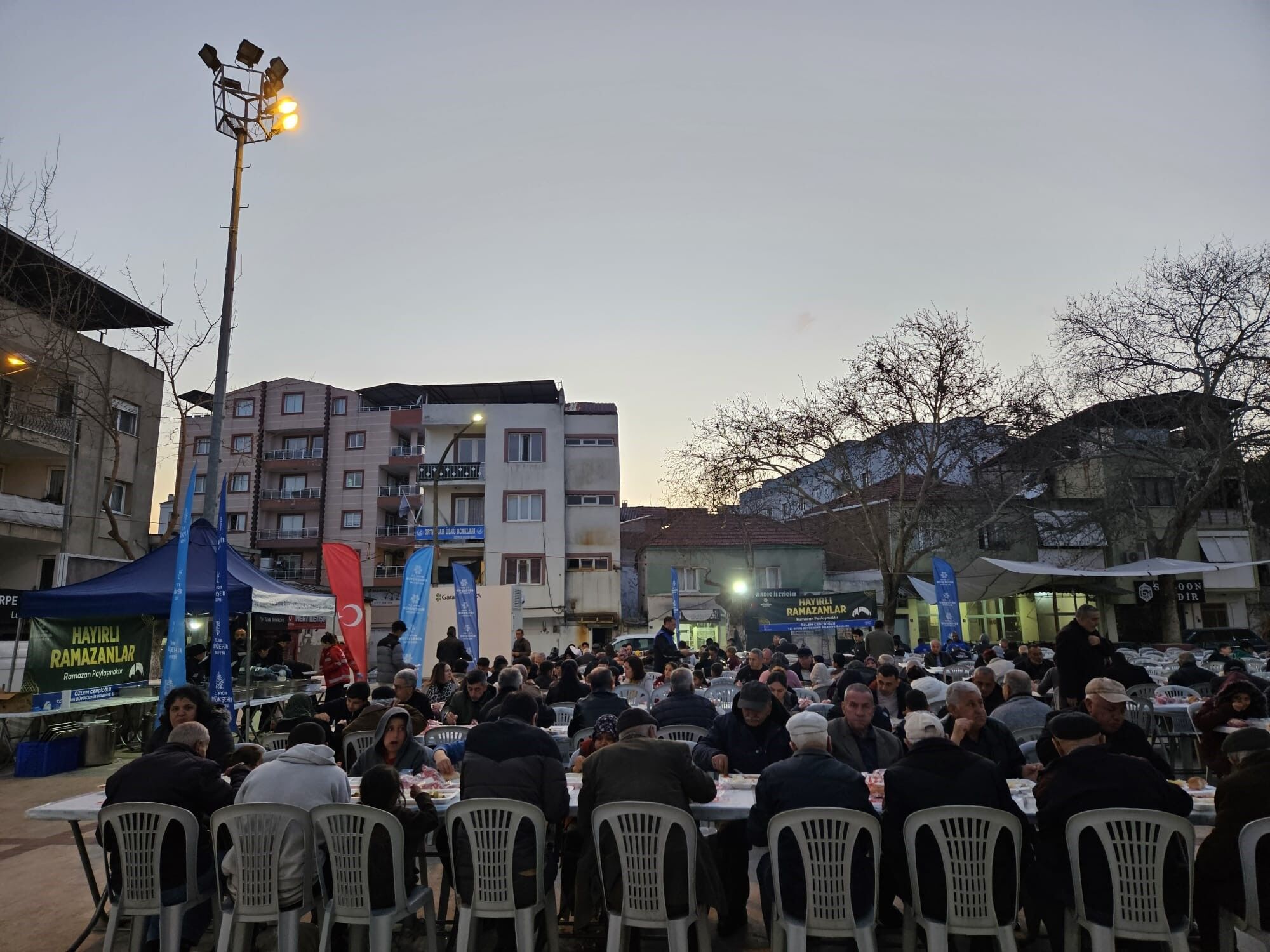 Başkan Çerçioğlu Ramazan Ayının Bereketini Aydın'ın Dört Bir Yanına Taşımayı Sürdürüyor (3)