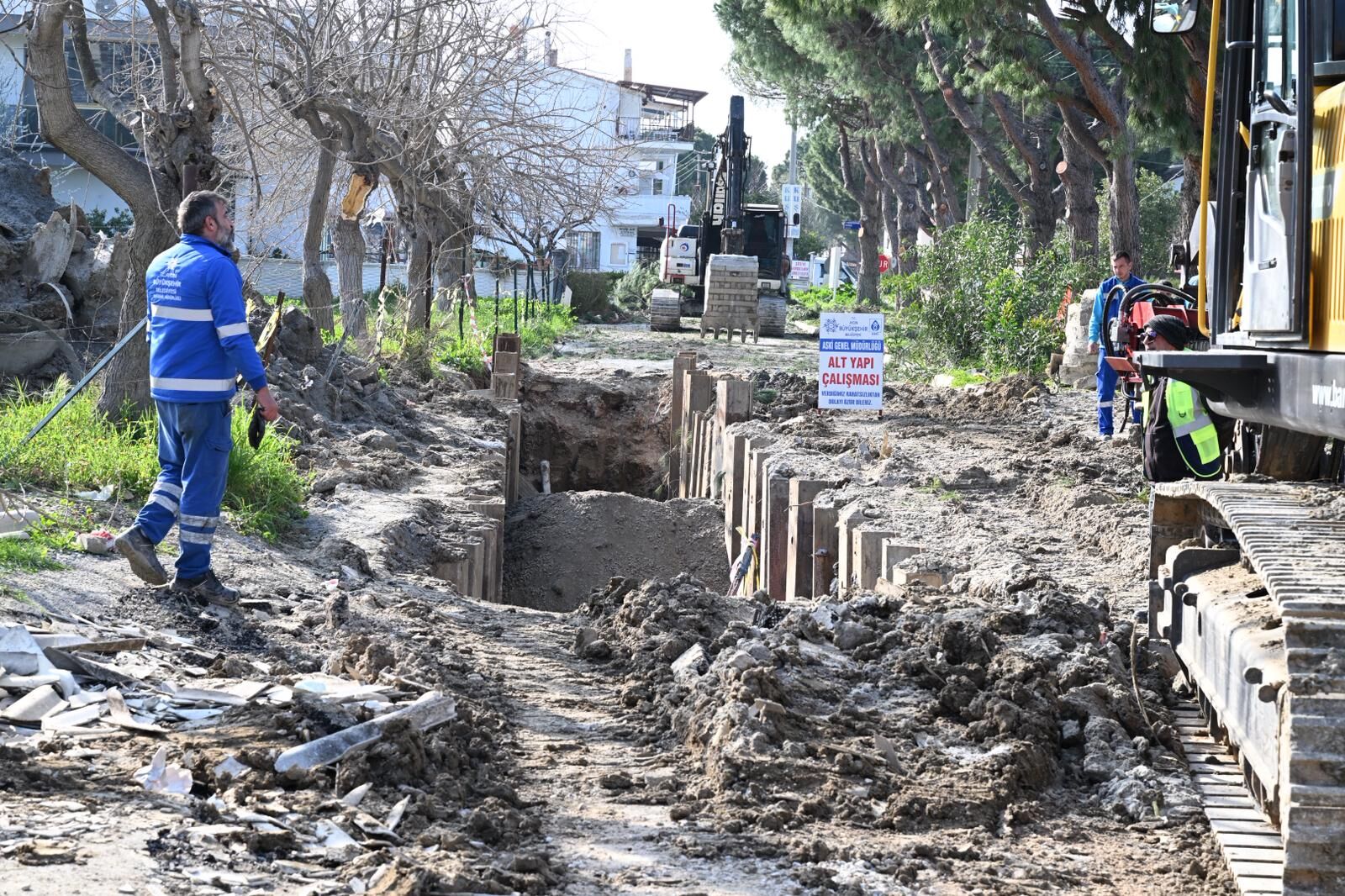 Başkan Çerçioğlu’ndan Kuşadası’na Altyapı Yatırımı (5)