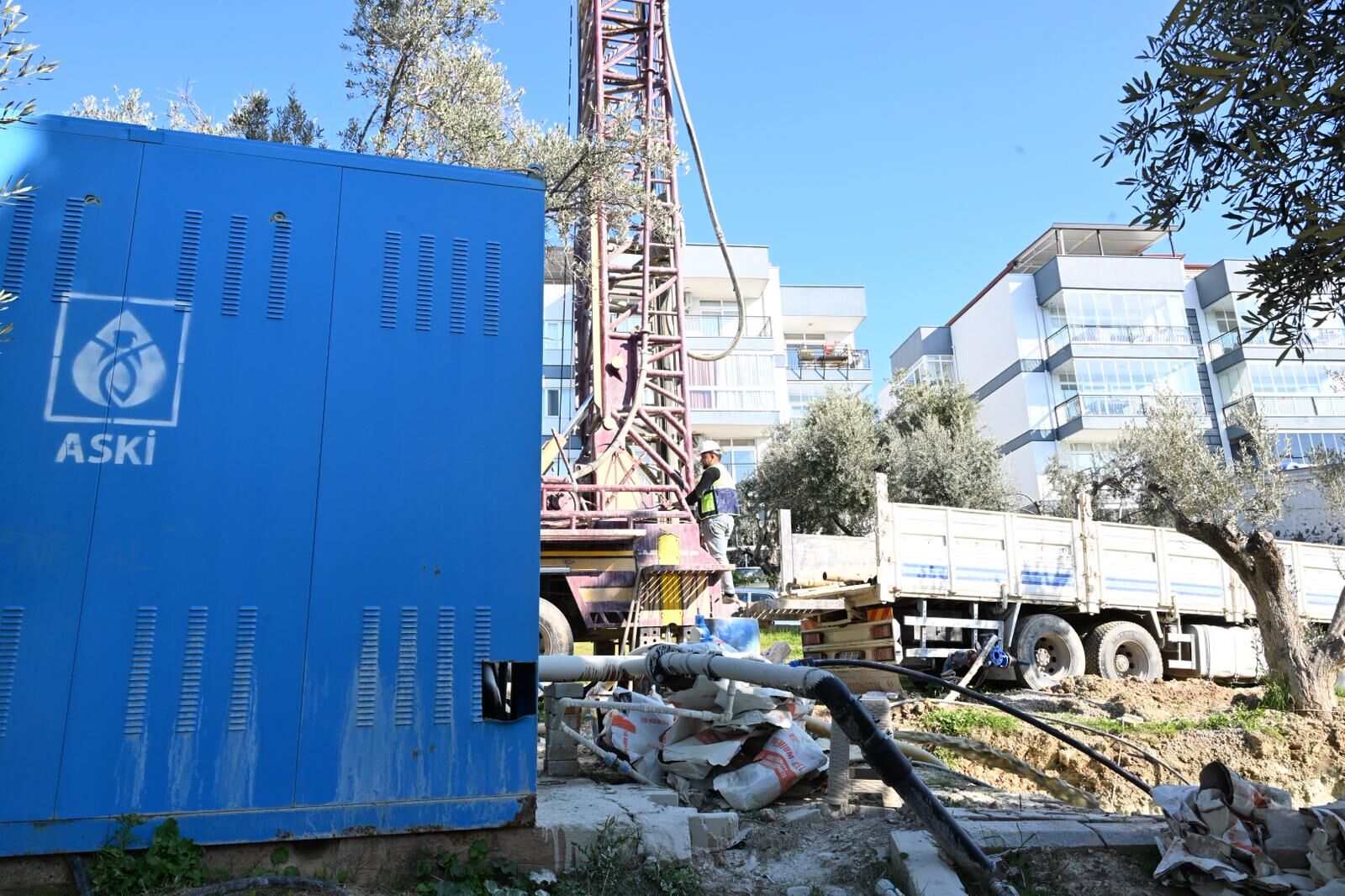 Başkan Çerçioğlu’ndan Kuşadası’nda 8 Ayrı Noktada Çalışma (4)