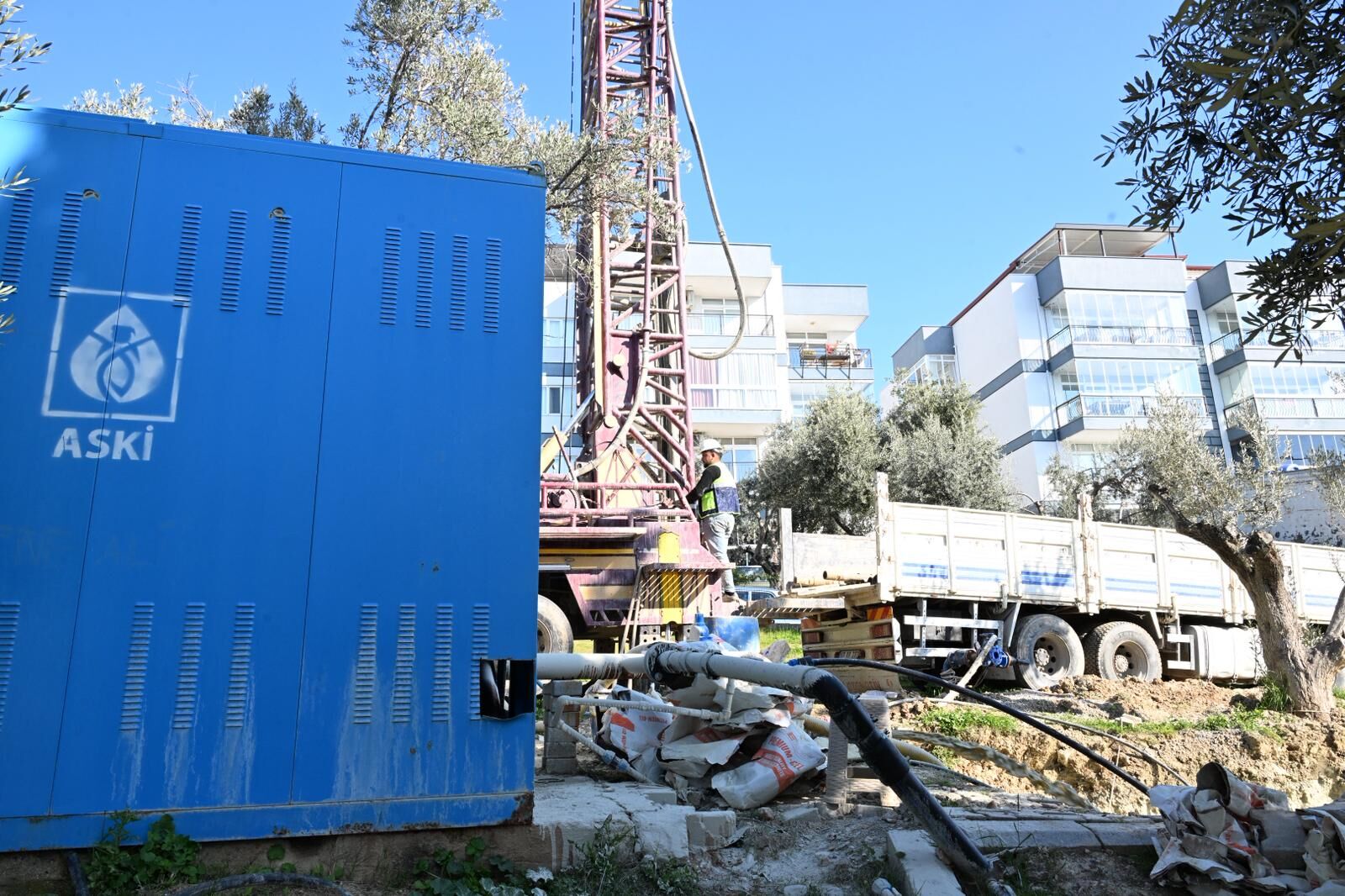 Başkan Çerçioğlu’ndan Kuşadası’nda 8 Ayrı Noktada Çalışma (6)