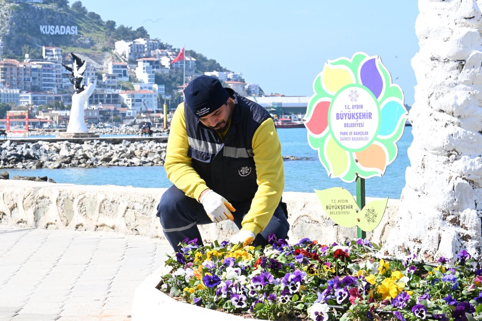Başkan Çerçioğlu'ndan Ramazan Bayramı Öncesi Kuşadası’nda Yoğun Çalışma (2)