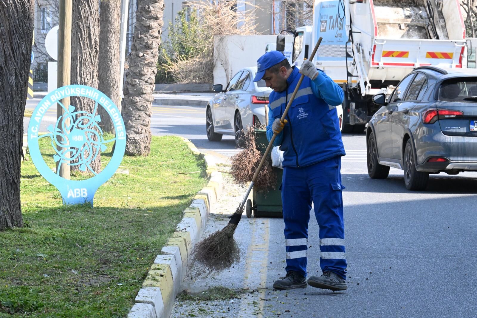 Başkan Çerçioğlu'ndan Ramazan Bayramı Öncesi Kuşadası’nda Yoğun Çalışma (7)