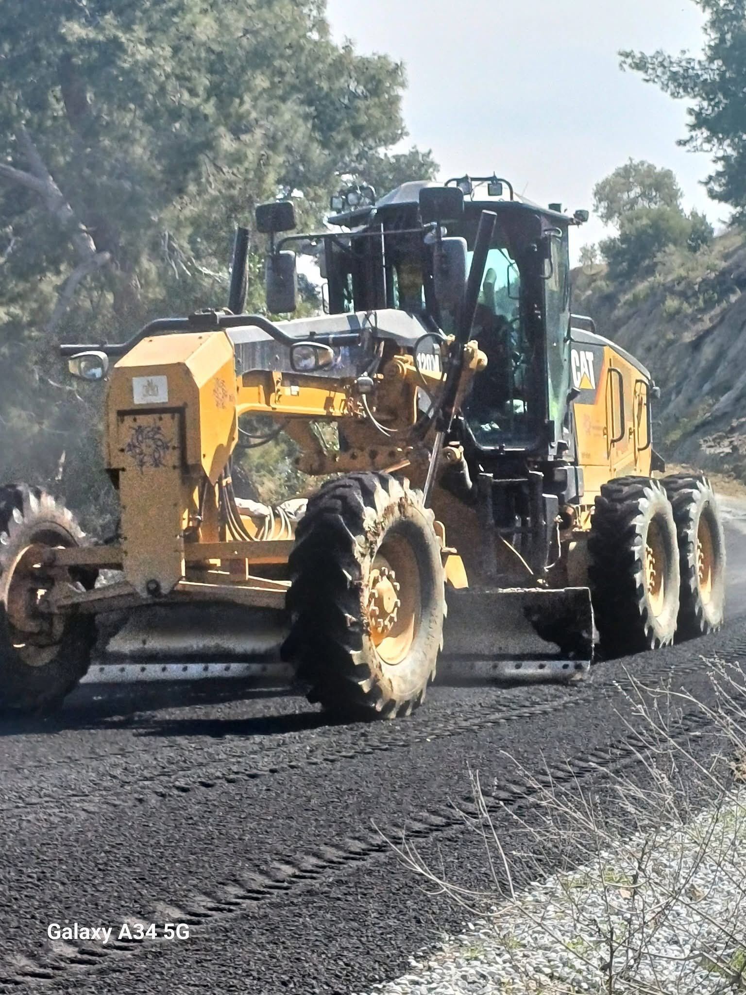 Başkan Çerçioğlu’nun Talimatıyla Ekipler Dağ Taş Demeden Çalışmalarını Sürdürüyor (8)