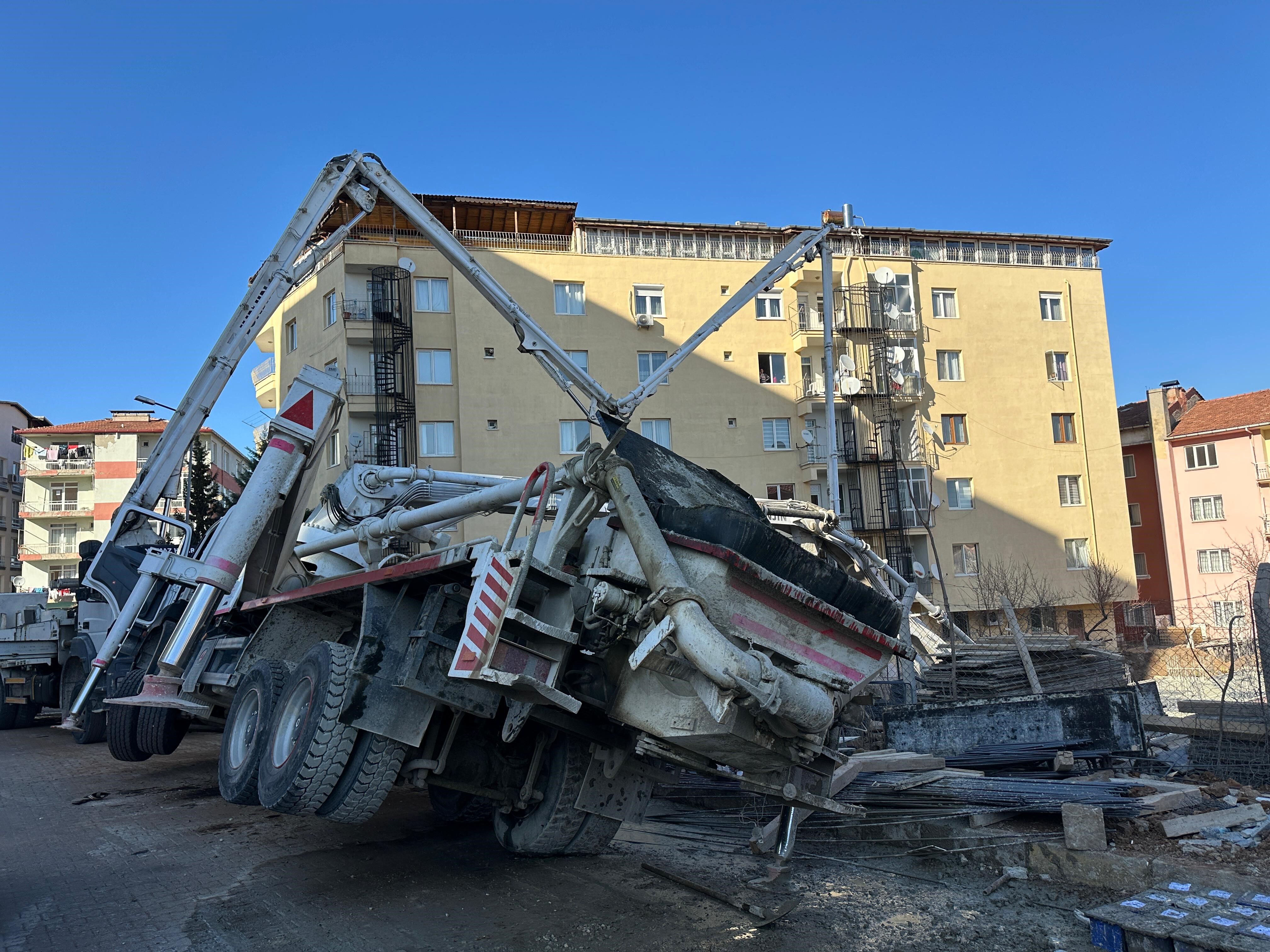 Bir Kişi Hayatını Kaybetti, 3 Kişi Tutuklandı (3)