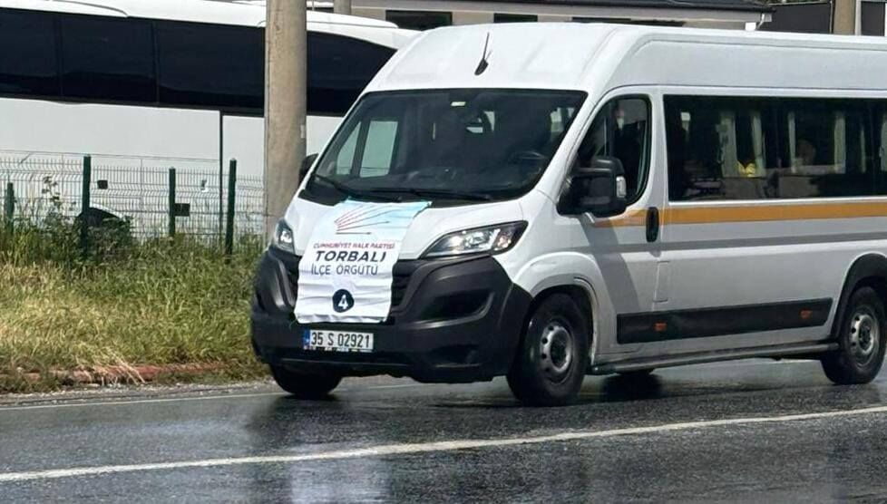 Chp Kuşadası Mitingi Için Ege’yi Seferber Etti, Miting Alanı Yine Dolmadı (11)