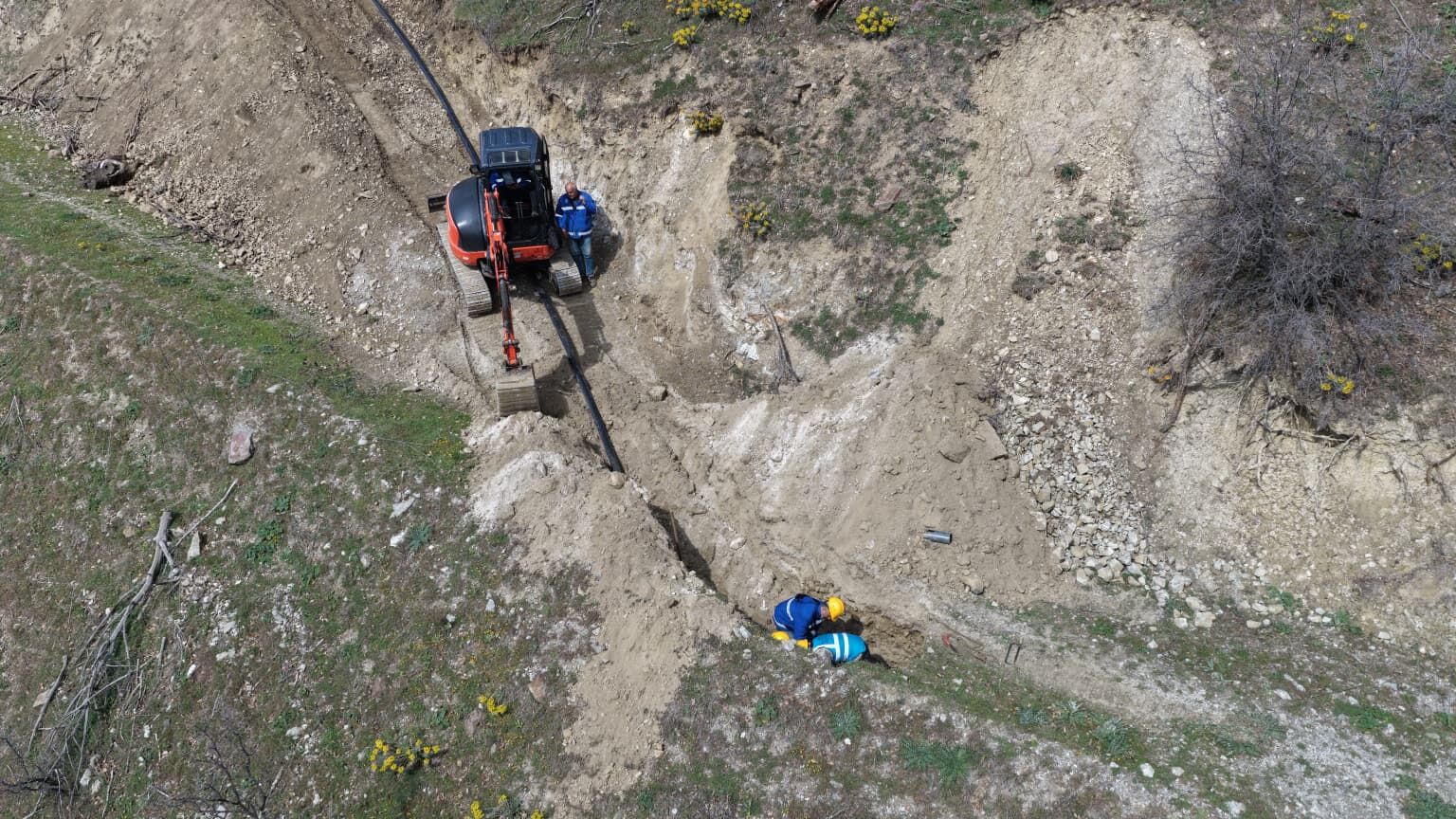İyi Ki Çerçioğlu Var.. Büyükşehir Ekipleri Dağ Tepe Demeden Çalışmalara Devam Ediyor (3)