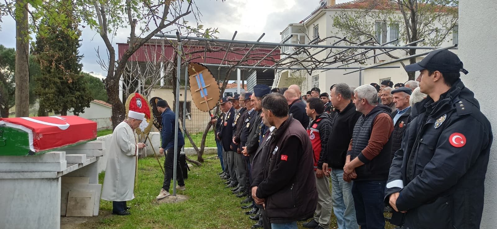 Kıbrıs Gazisi Son Yolculuğuna Uğurlandı (2)-1