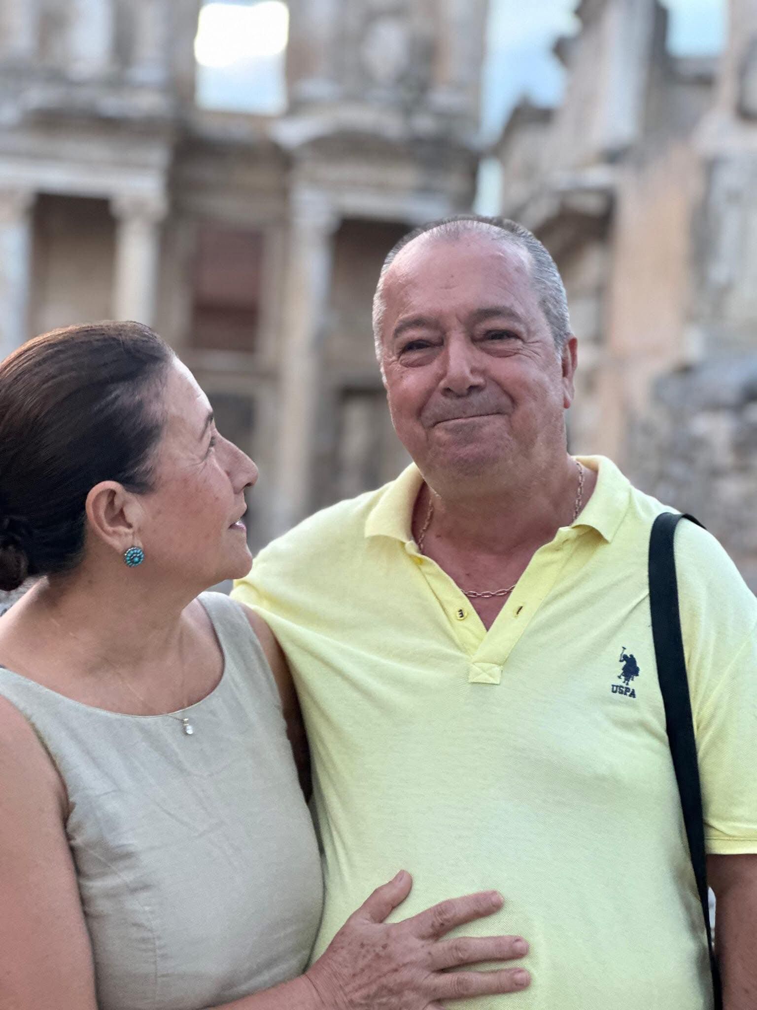 Kuşadası’nın Tanınan Ismi Halil Ünver Hayatını Kaybetti (2)