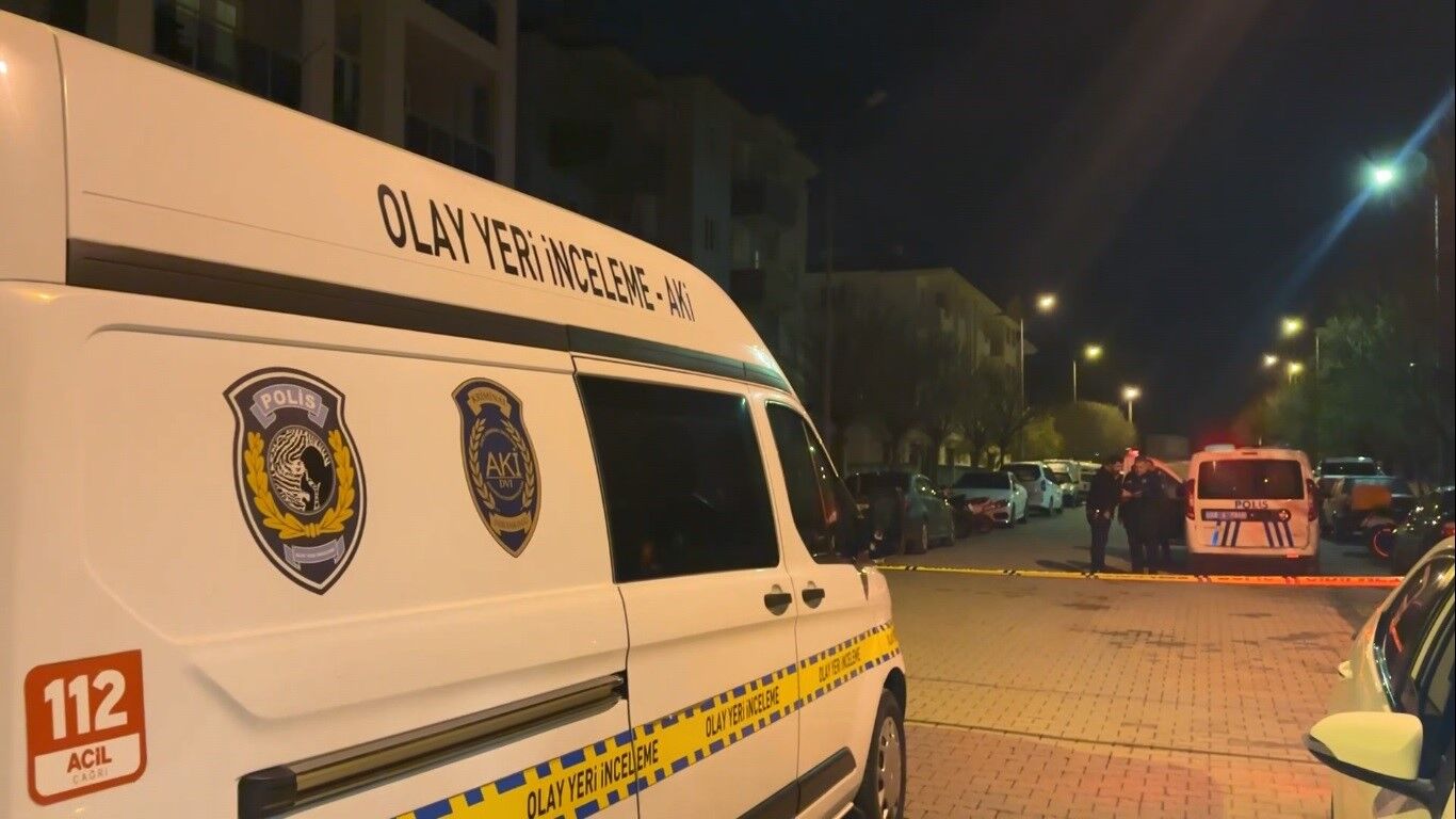 Mahalle Sakinleri Büyük Korku Yaşadı, Herkes Sokağa Çıktı (1)