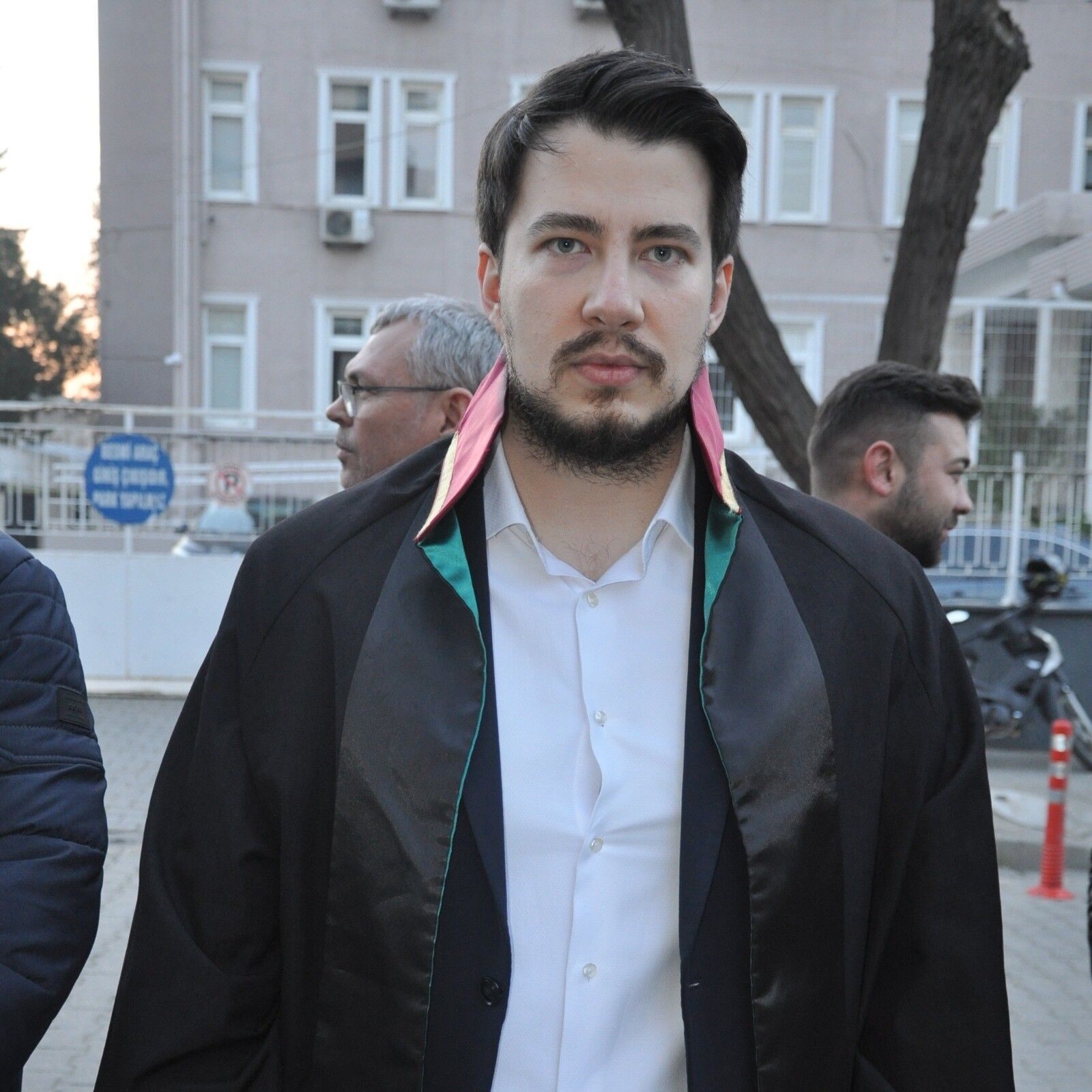 Milyonluk Bayi Vurgununda Paralarını Kaptırdılar (6)