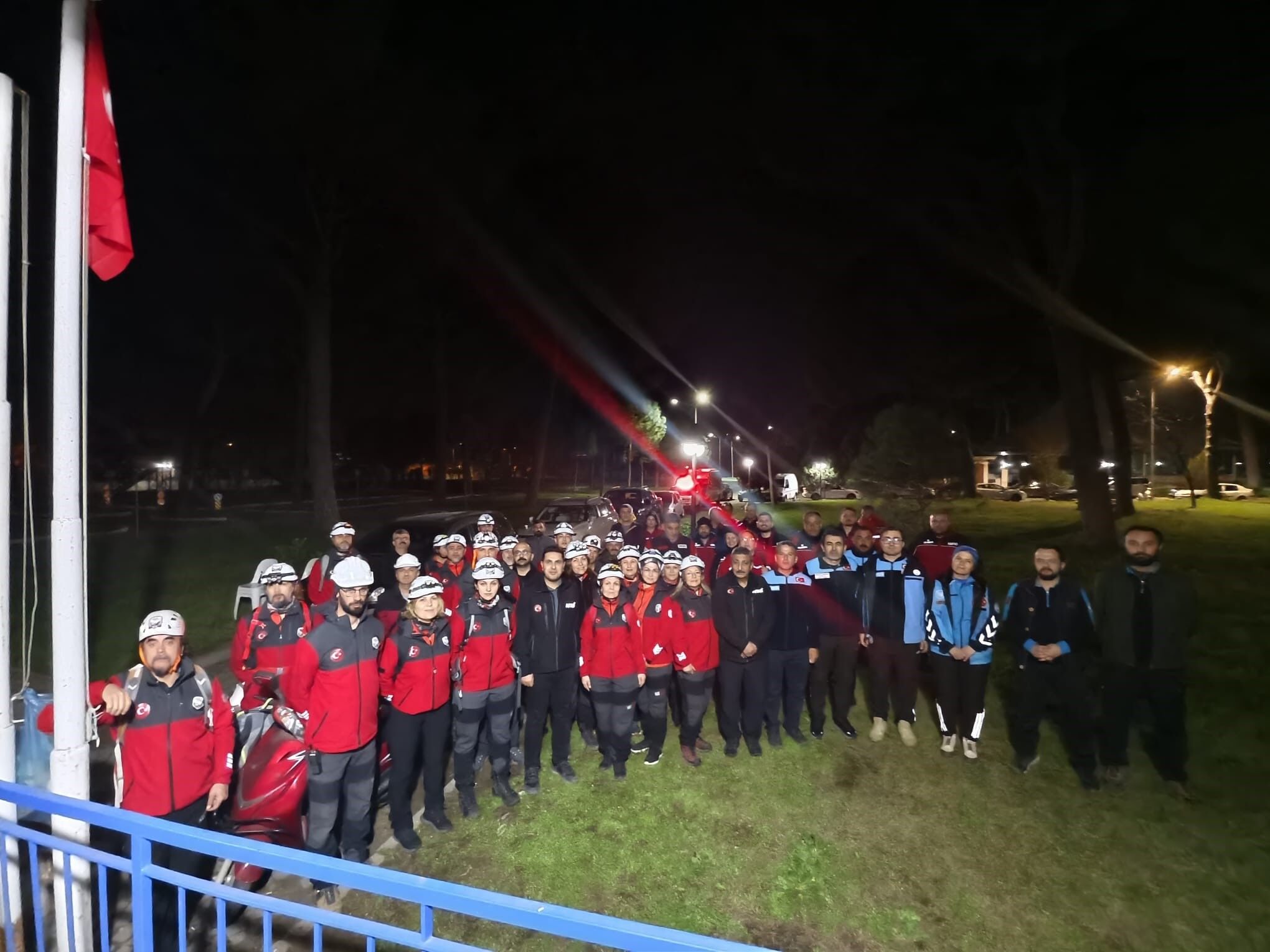 Nazilli’de Kısa Sürede Toplandılar (2)