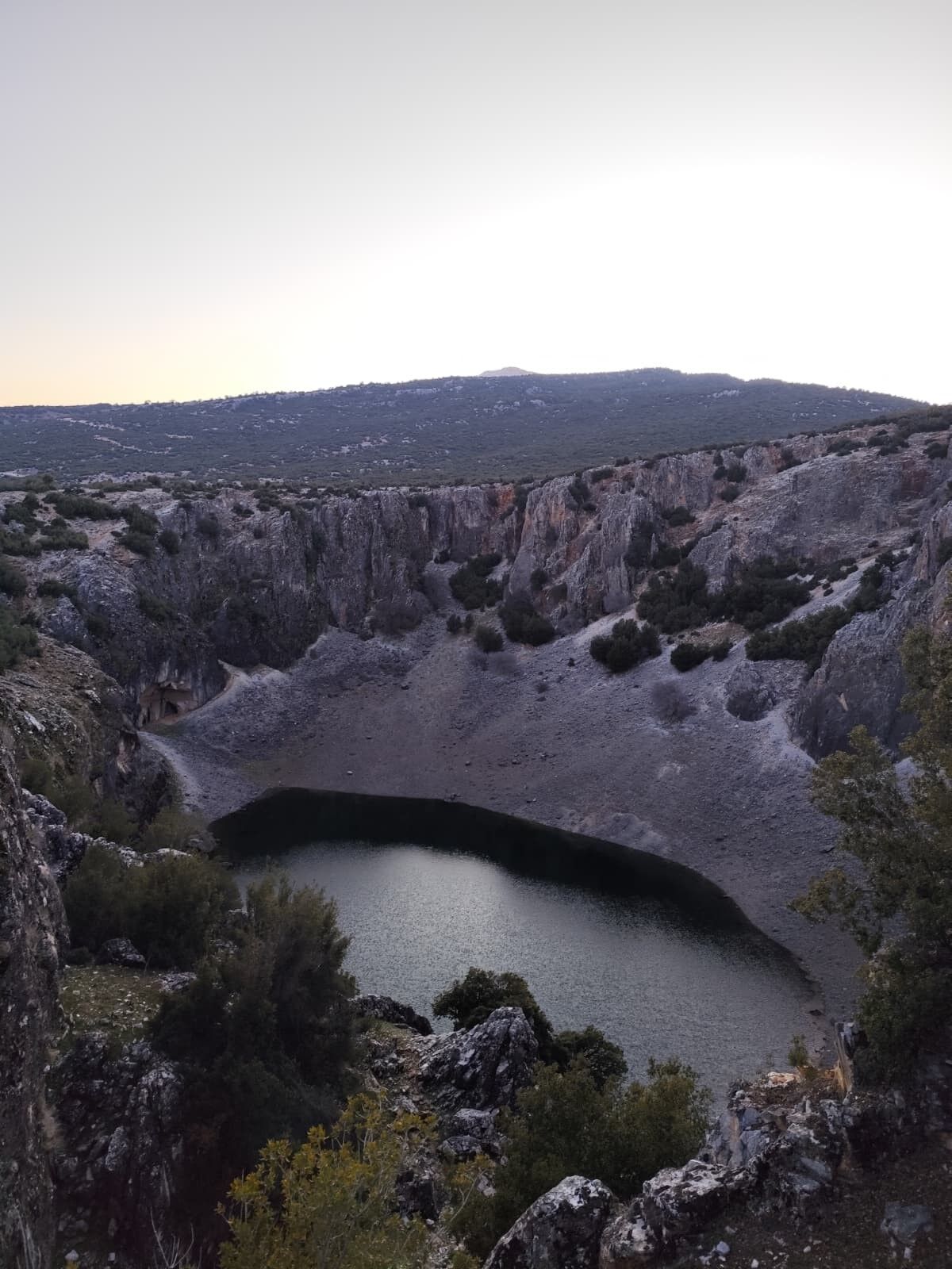 Obruk Suyla Doldu (1)