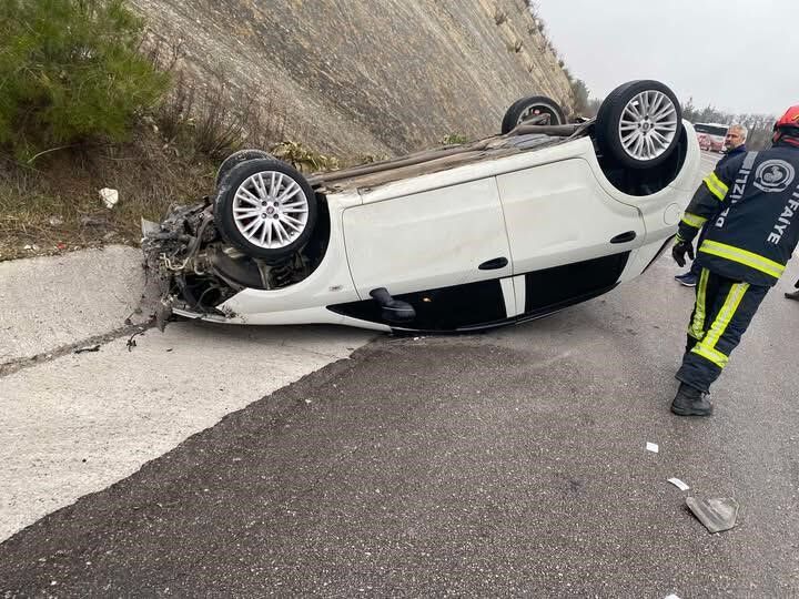 Otomobil Takla Attı (1)-3