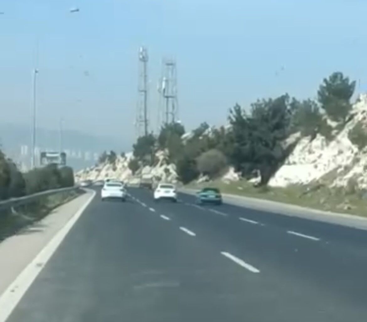 Otoyolda Makas Atınca 90 Bin Lira Ceza Yedi (3)