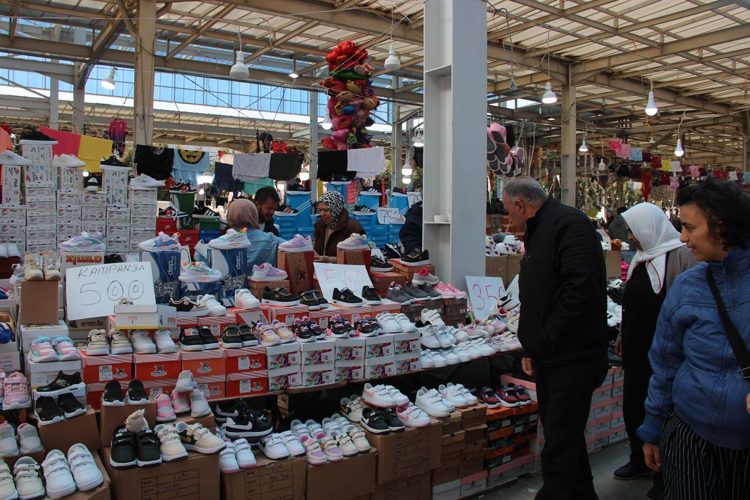 Panayır Pazarına Yoğun Ilgi (2)