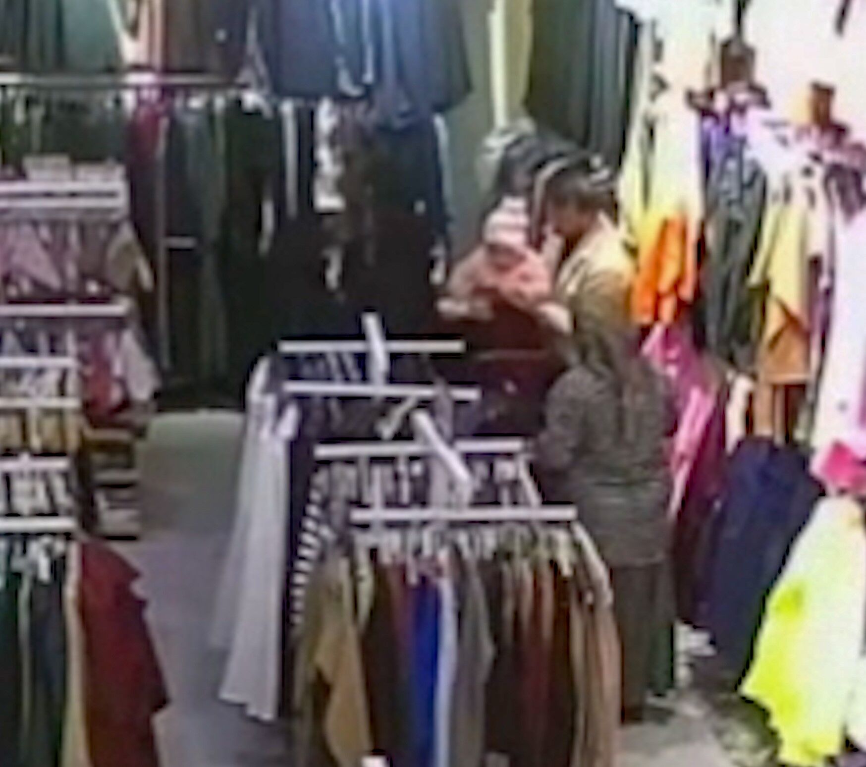 Soğukkanlı Esnaf Bebeği Hayata Bağladı (4)