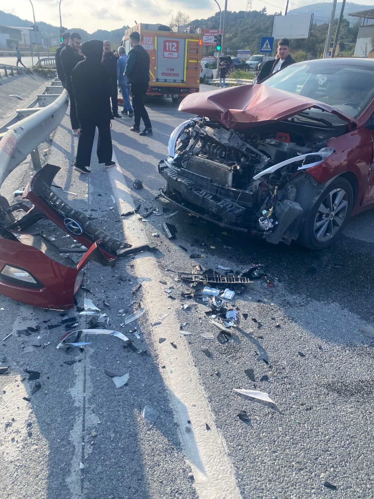 Söke Kuşadası Çevre Yolu'nda Kaza 1 Kişi Yaralandı (2)