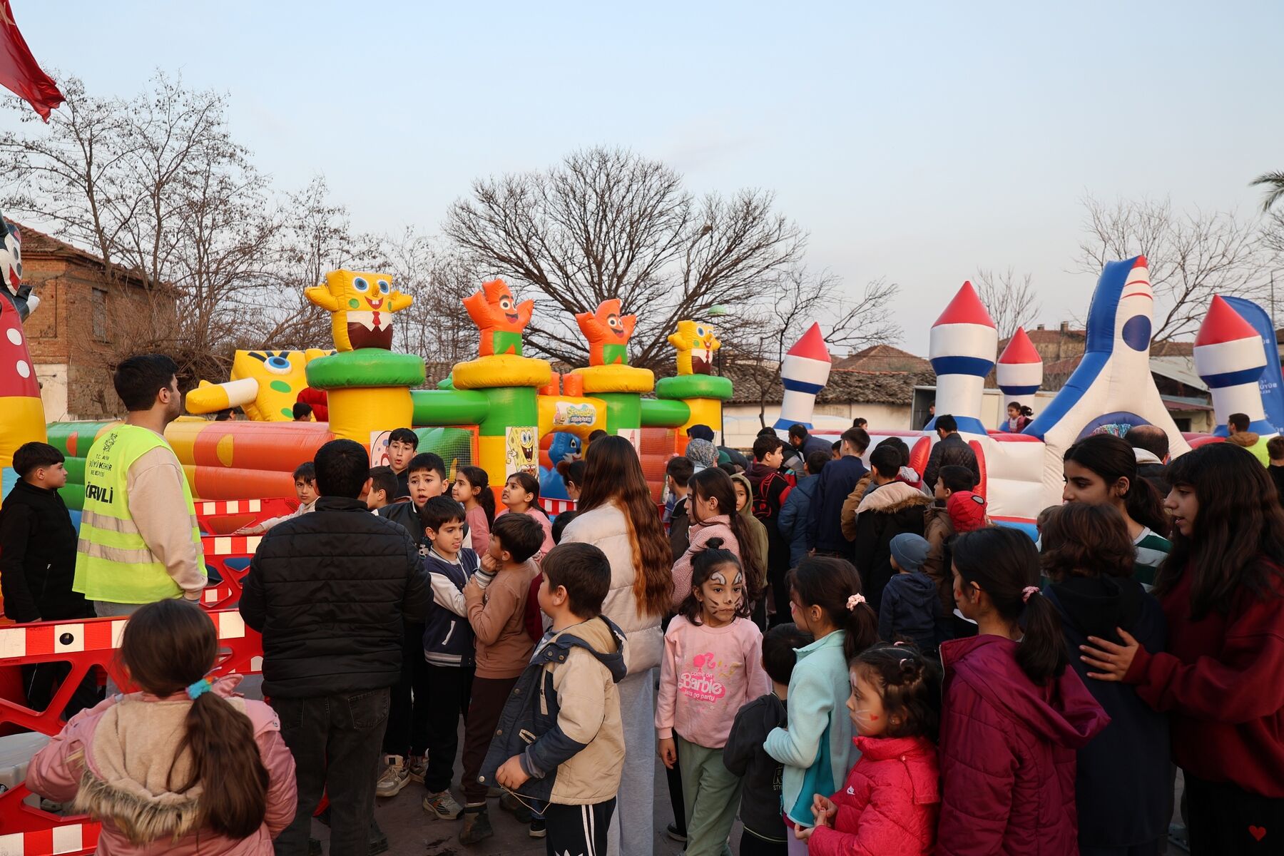 Sultanhisar’da Her Yaştan Vatandaş Büyükşehir Belediyesi’nin Ramazan Etkinlikleriyle Buluştu (5)