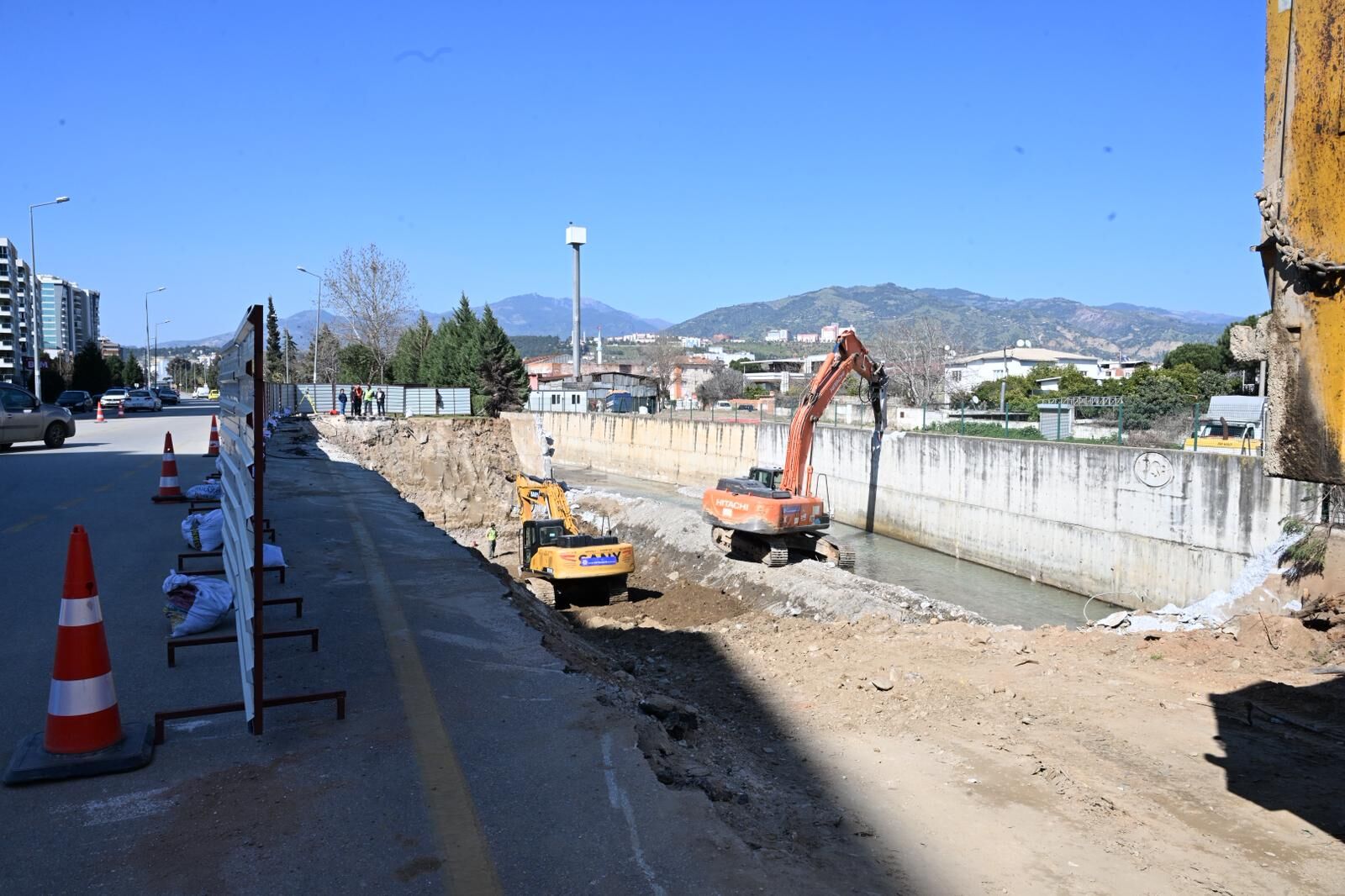 Yaparsa Çerçioğlu Yapar; Üç Dev Ulaşım Projesi Birden Yükseliyor (10)-1