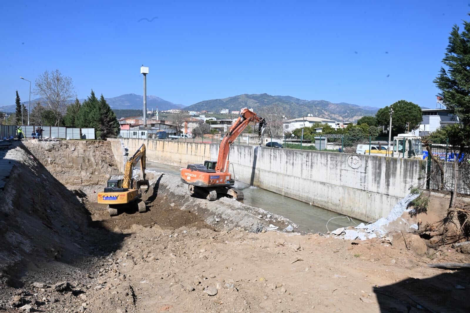 Yaparsa Çerçioğlu Yapar; Üç Dev Ulaşım Projesi Birden Yükseliyor (5)-1